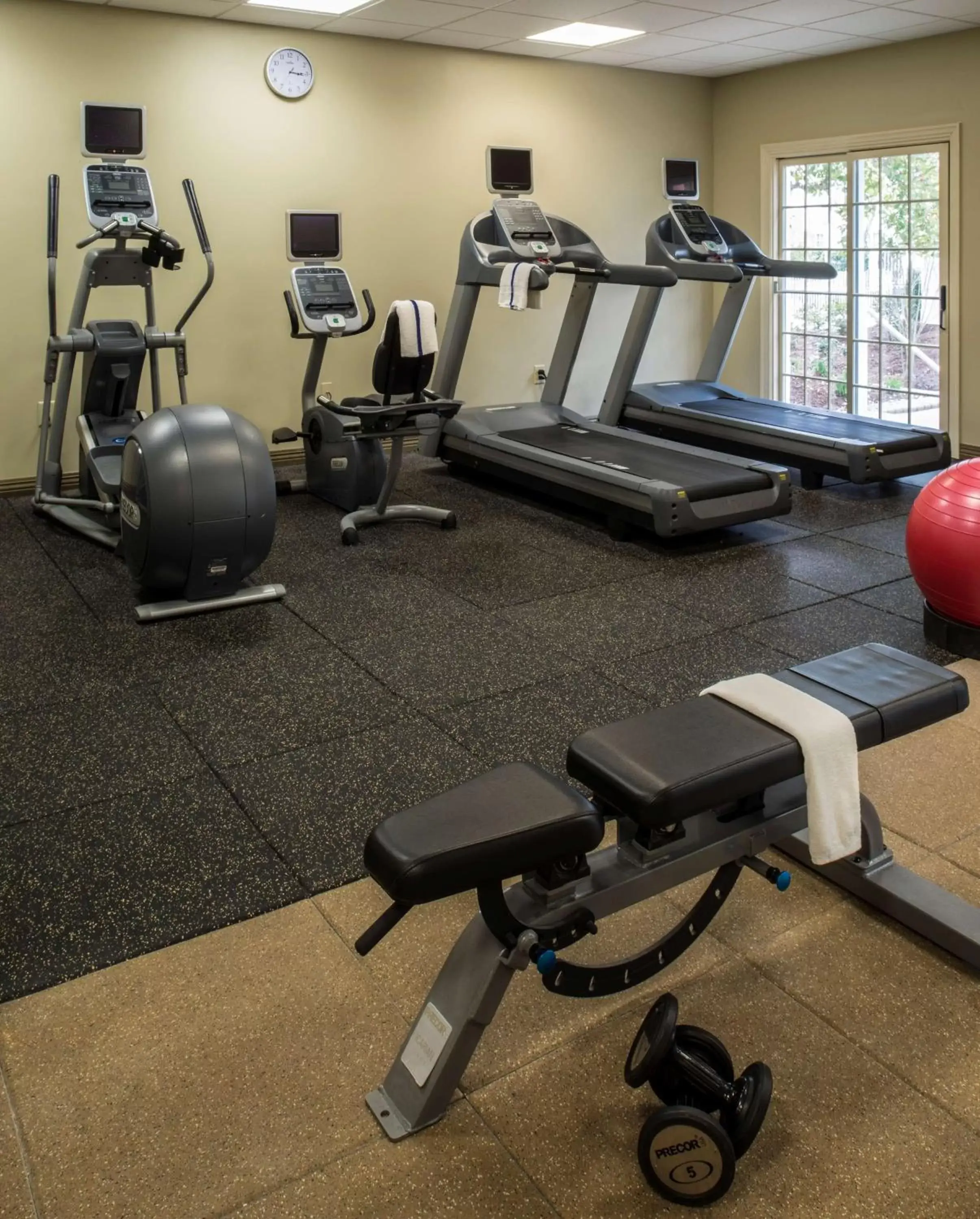 Fitness centre/facilities, Fitness Center/Facilities in DoubleTree by Hilton Raleigh Durham Airport at Research Triangle Park