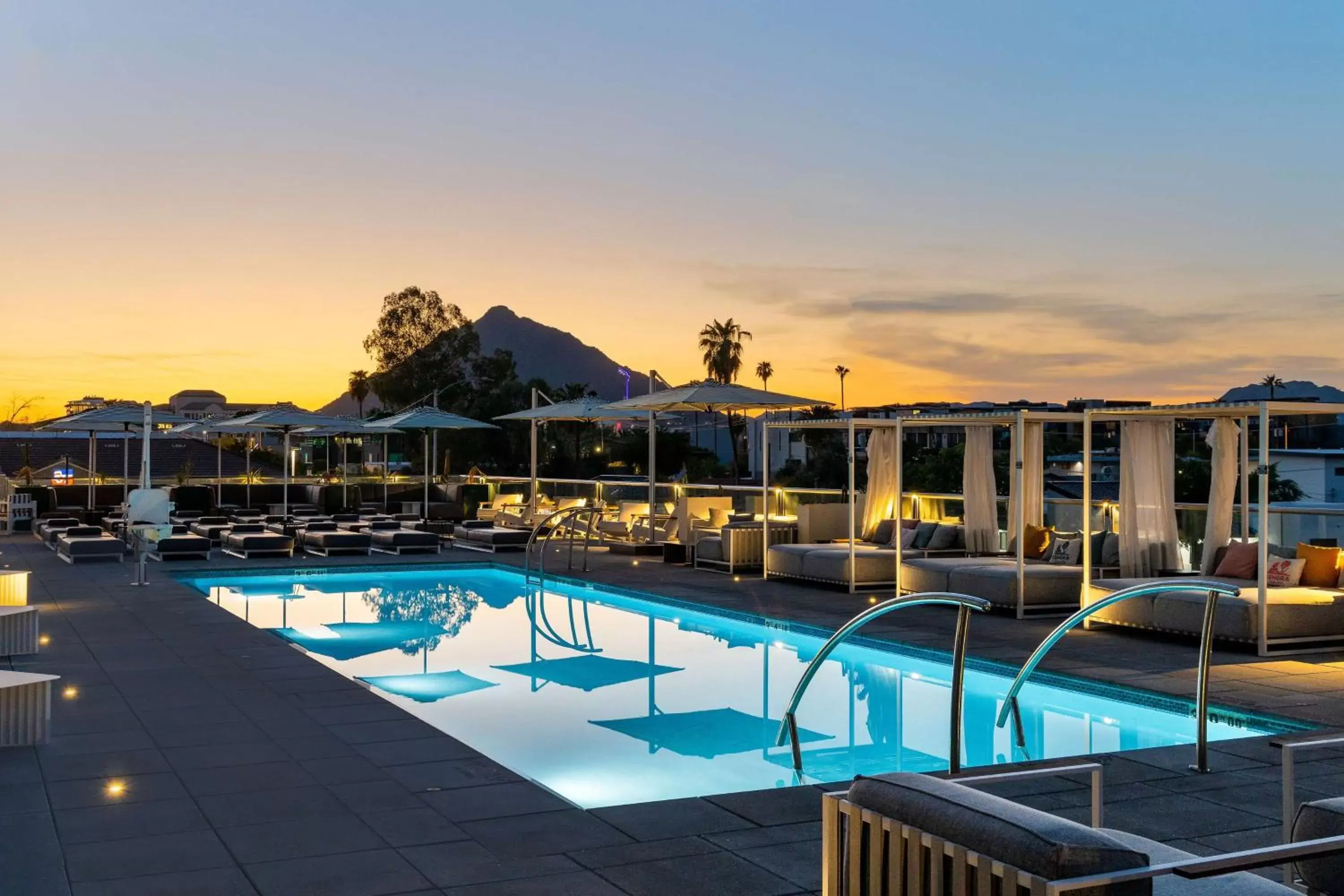 Swimming Pool in Senna House Hotel Scottsdale, Curio Collection By Hilton