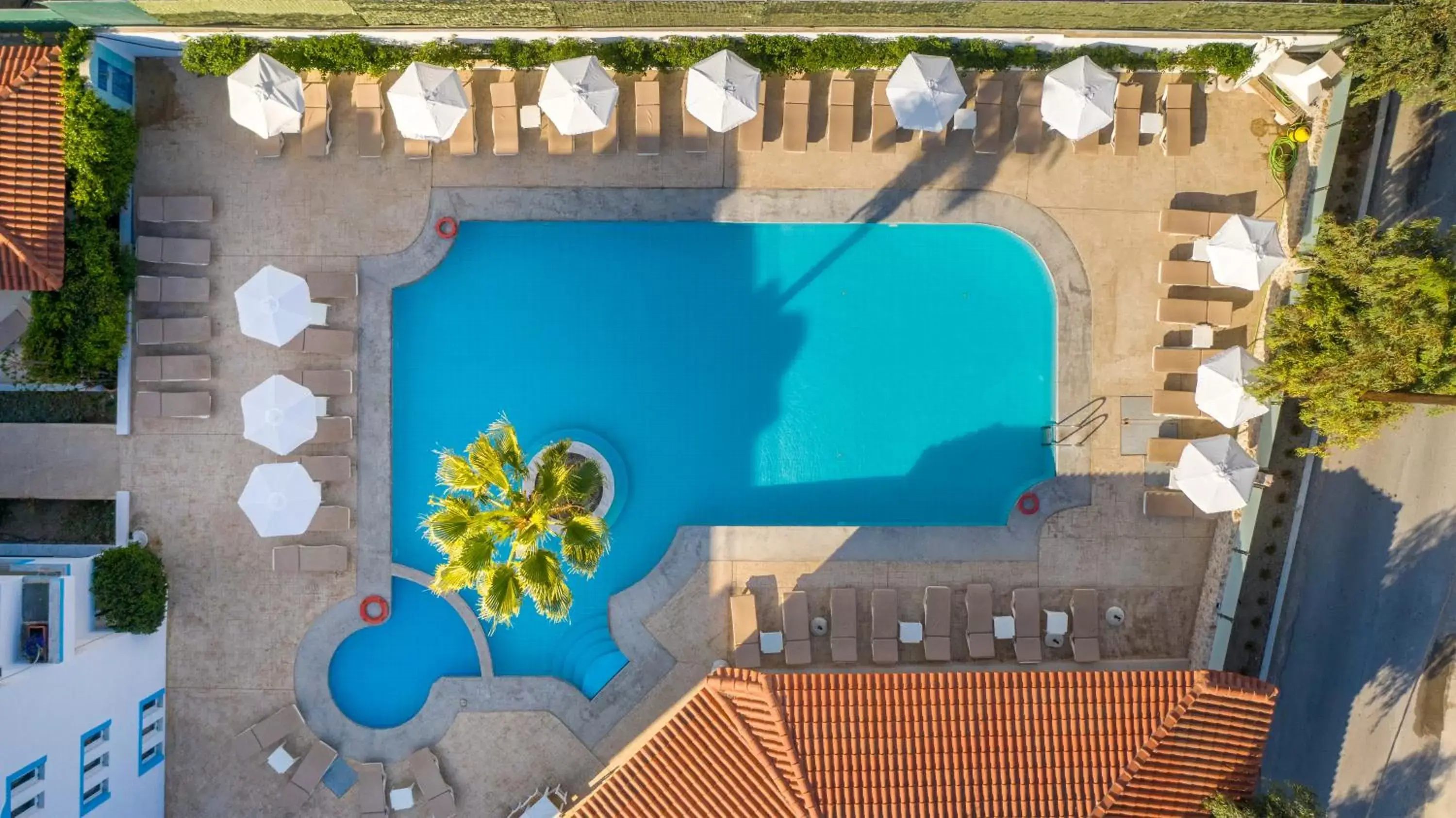 Swimming pool in Aegean Blu Hotel & Apartments Swimming pool in Aegean Blu Hotel & Apartments