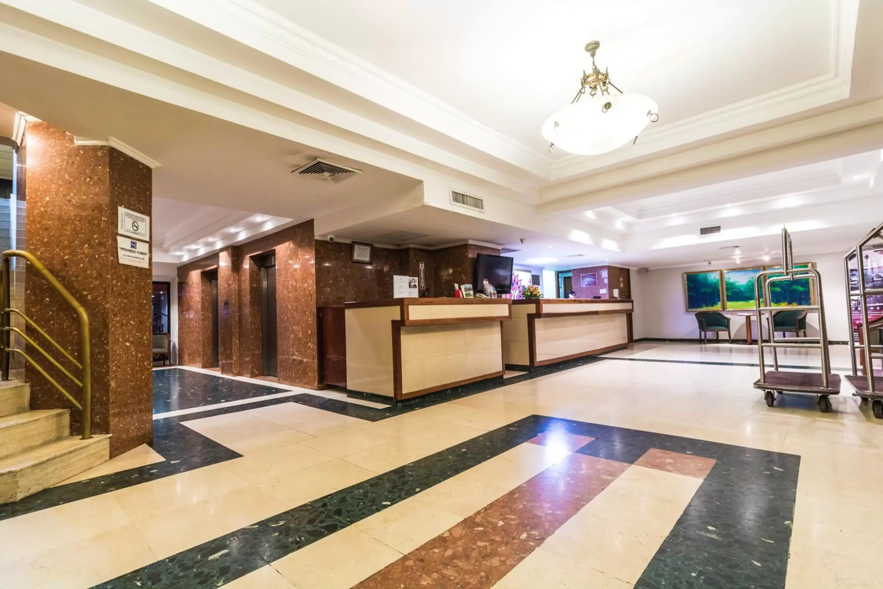 Lobby or reception, Lobby/Reception in Hotel Faranda Express Soloy & Casino