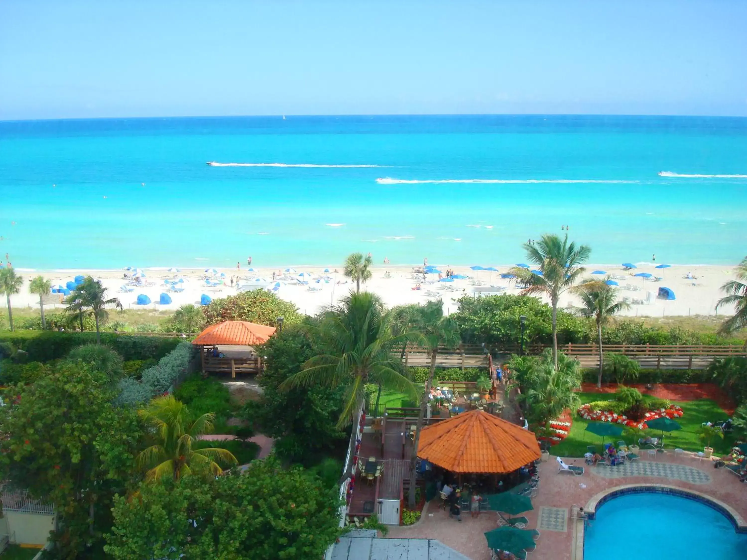 Sea view, Pool View in Lexington by Hotel RL Miami Beach