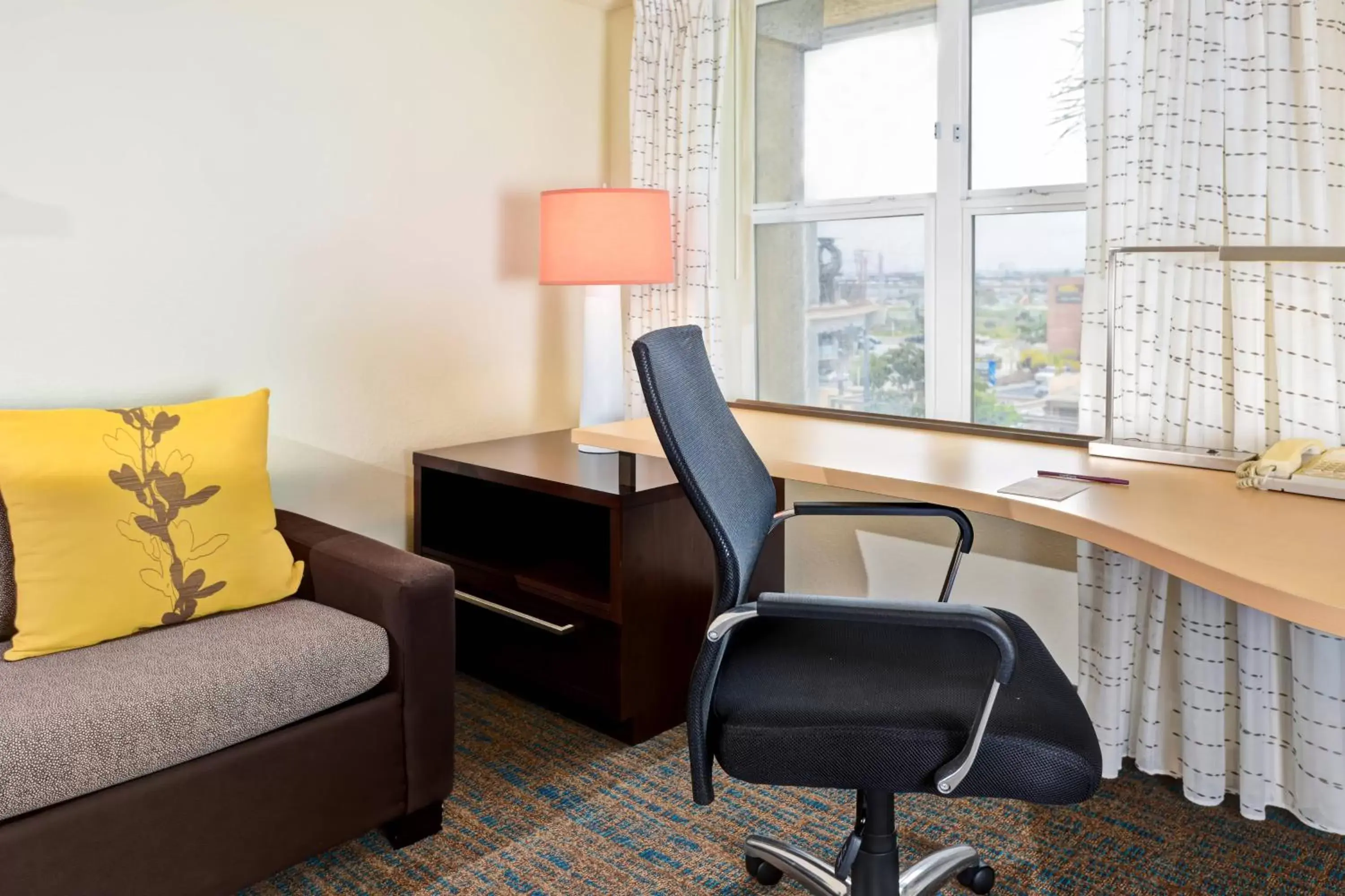 One-Bedroom Queen Suite with Sofa Bed and Adapted Tub - Mobility and Hearing Accessible in Residence Inn Los Angeles LAX/El Segundo One-Bedroom Queen Suite with Sofa Bed and Adapted Tub - Mobility and Hearing Accessible in Residence Inn Los Angeles LAX/El Segundo