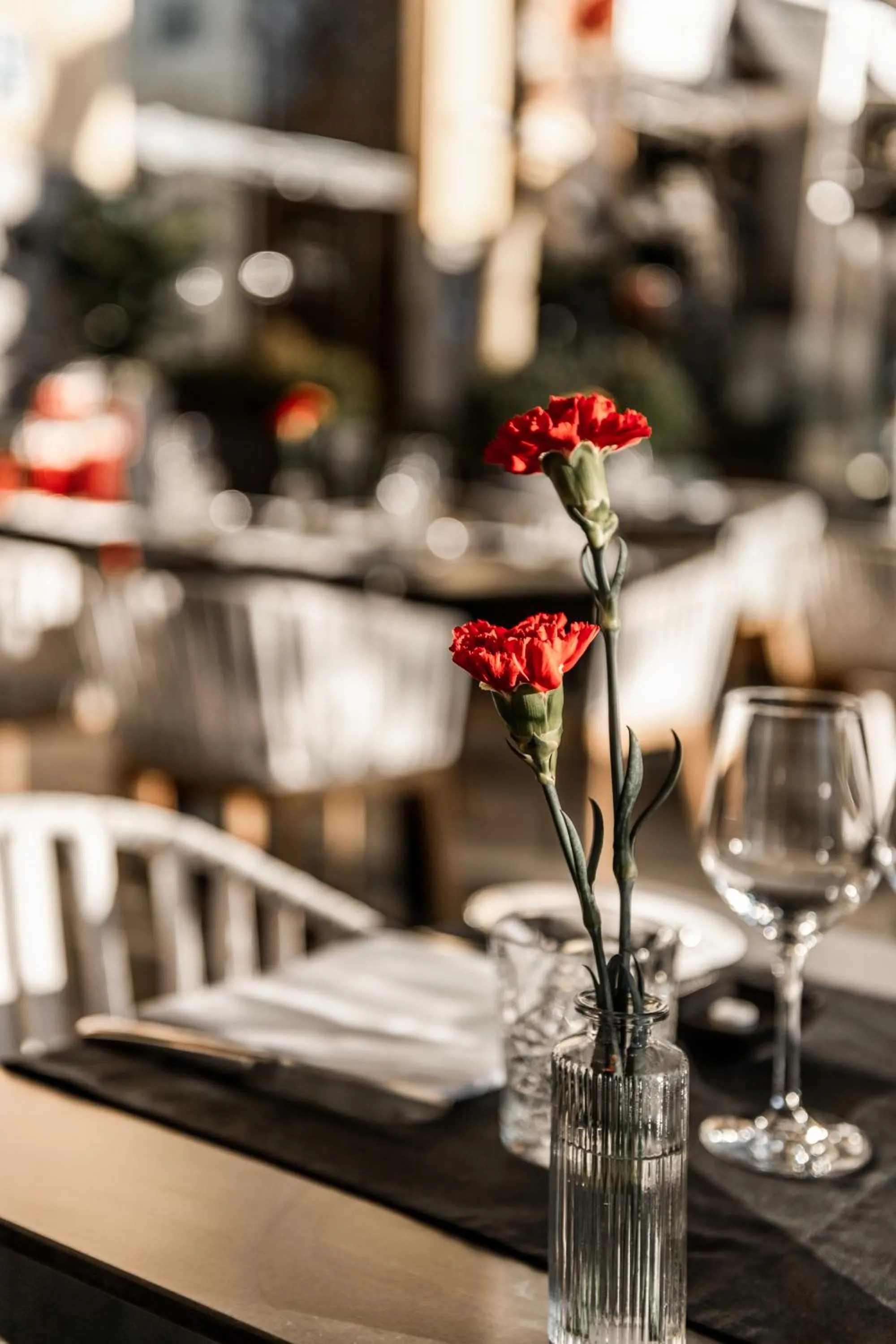 Restaurant/places to eat in Hospes Puerta de Alcalá, a Member of Design Hotels