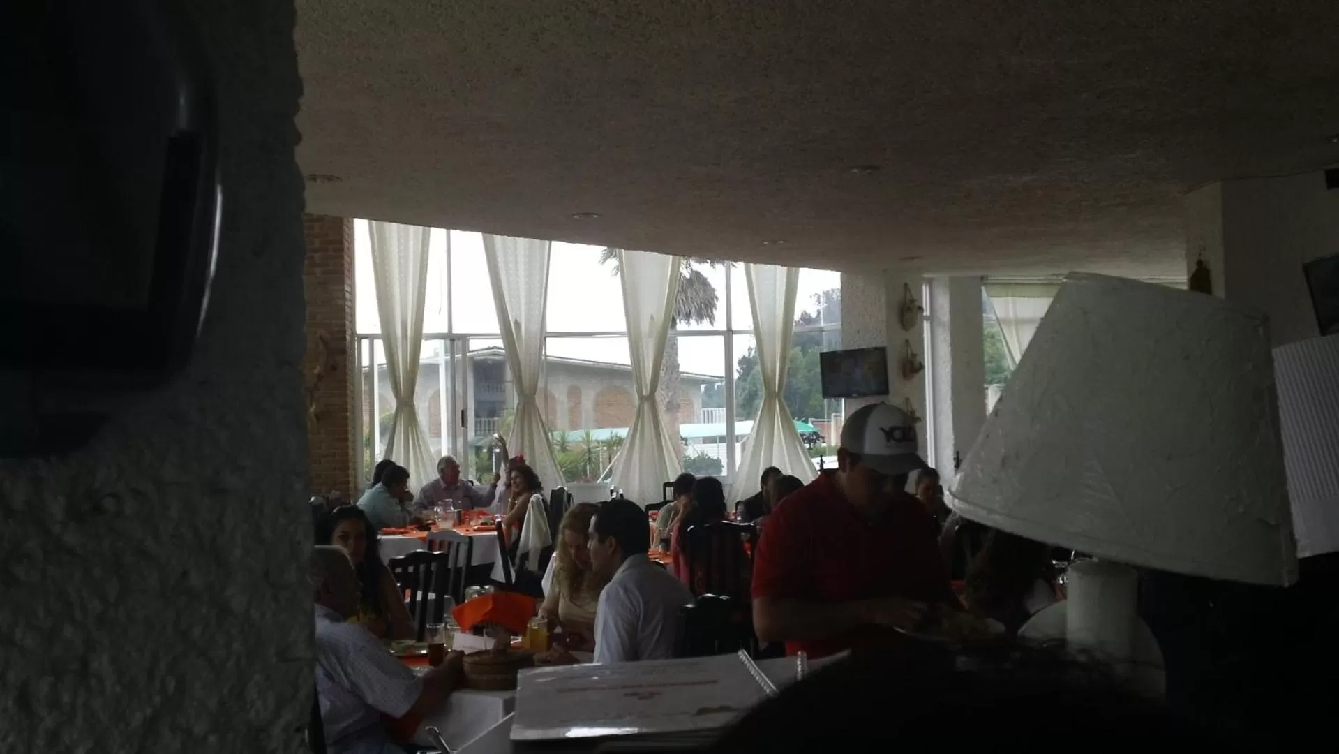 Breakfast in Hotel Villa Monarca Inn