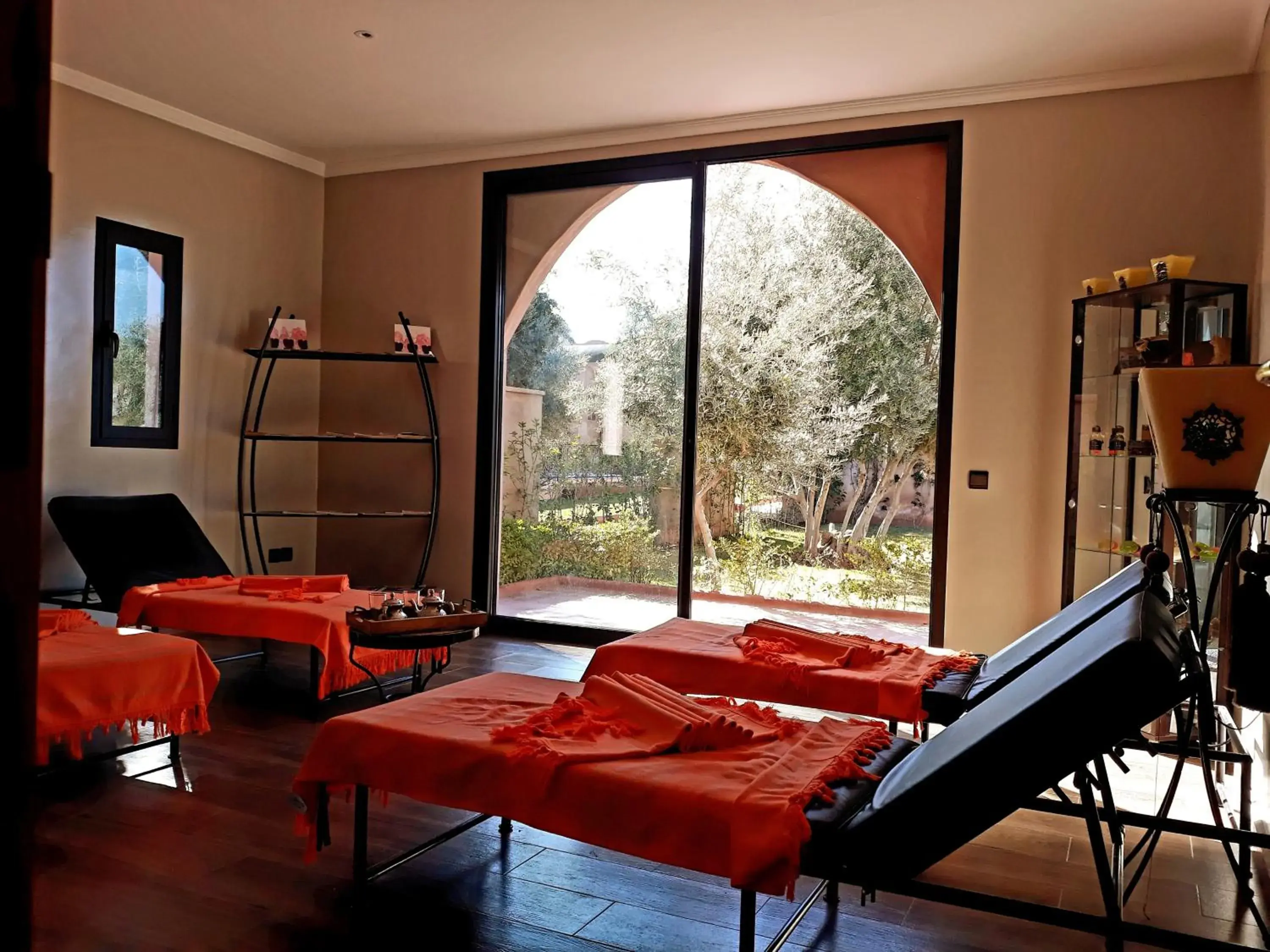 Spa and wellness centre/facilities in La Maison Des Oliviers