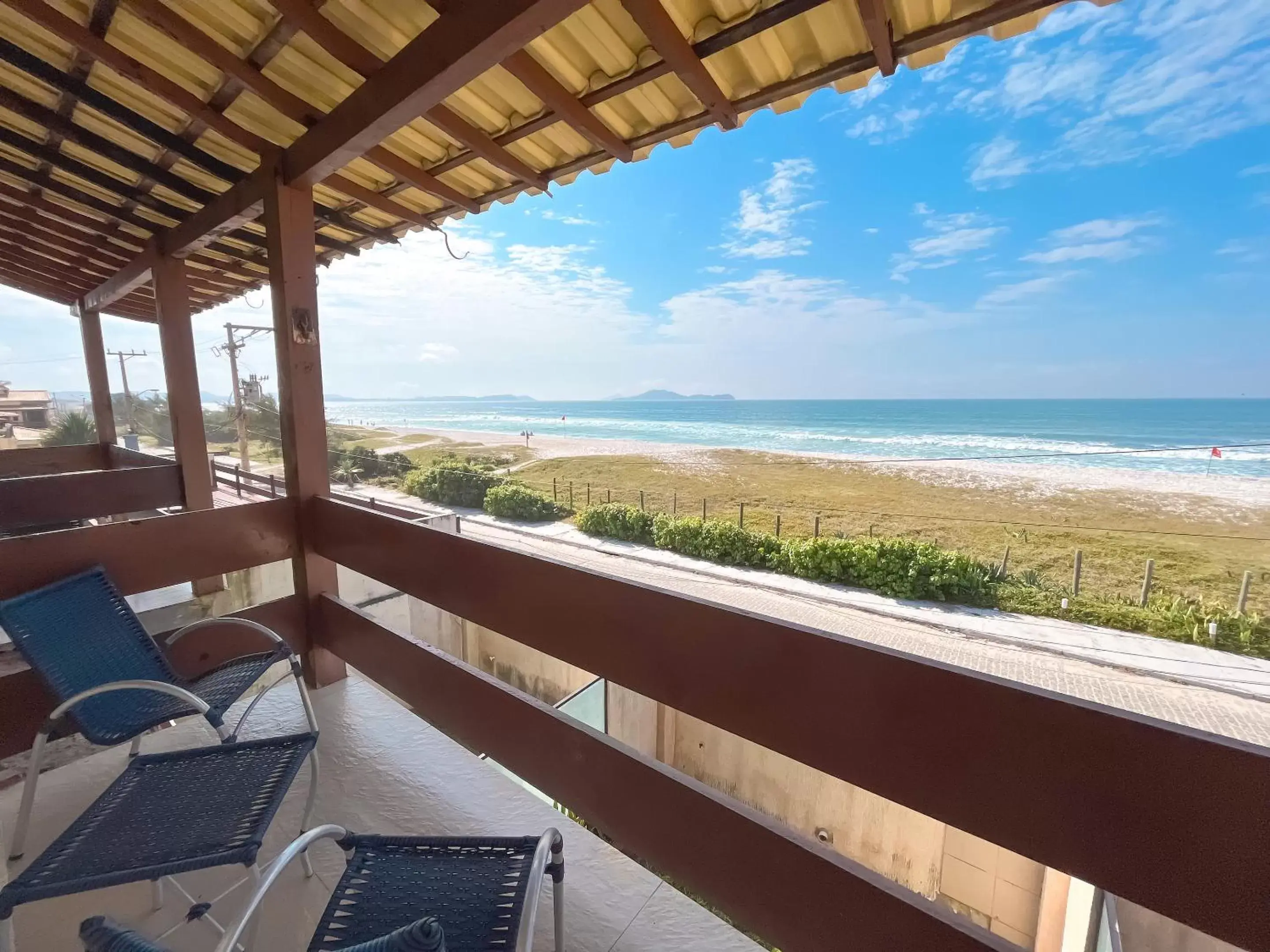 Natural landscape, Balcony/Terrace in Pousada do Albatroz