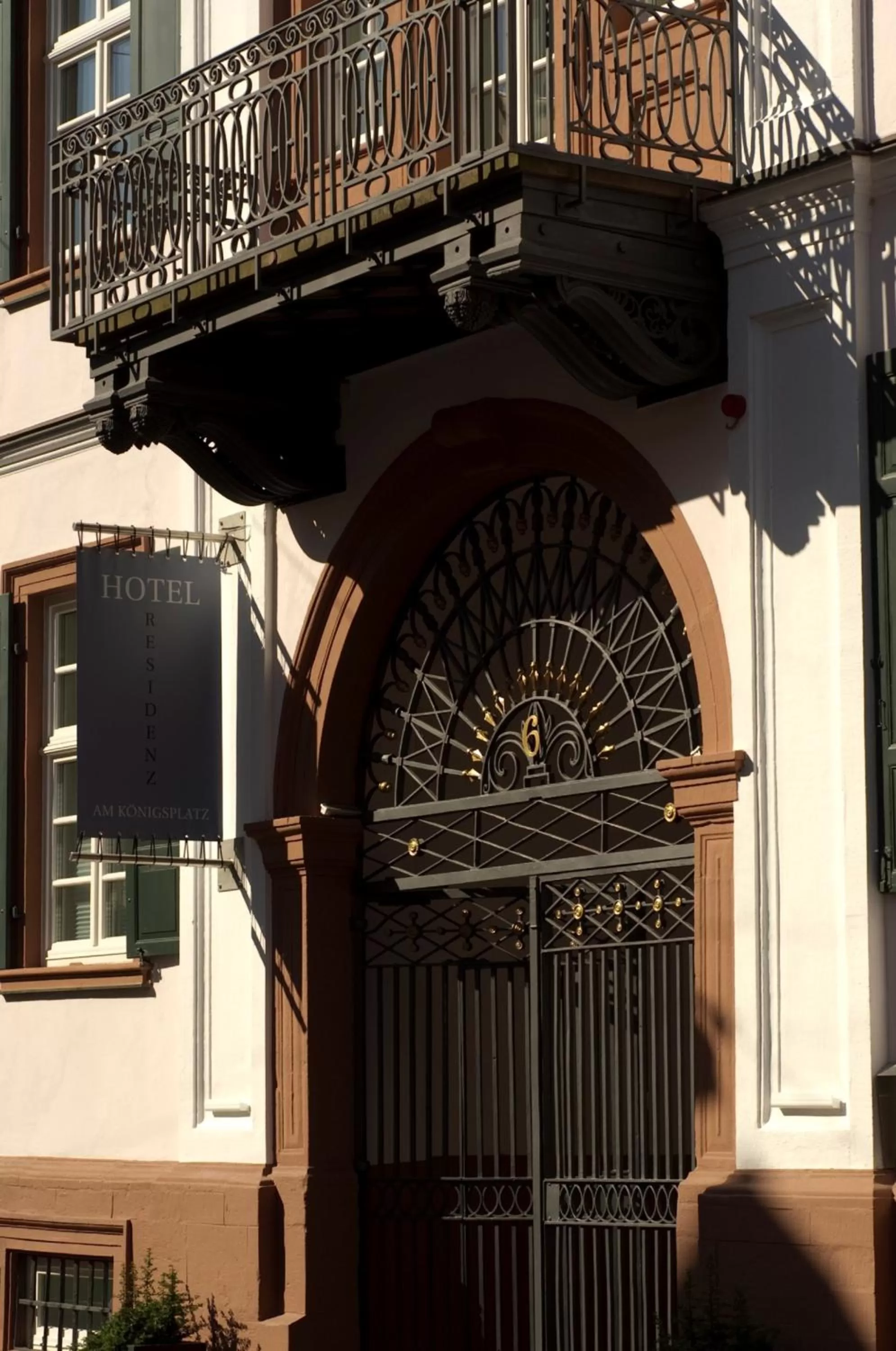 Facade/entrance in Hotel Residenz am Königsplatz