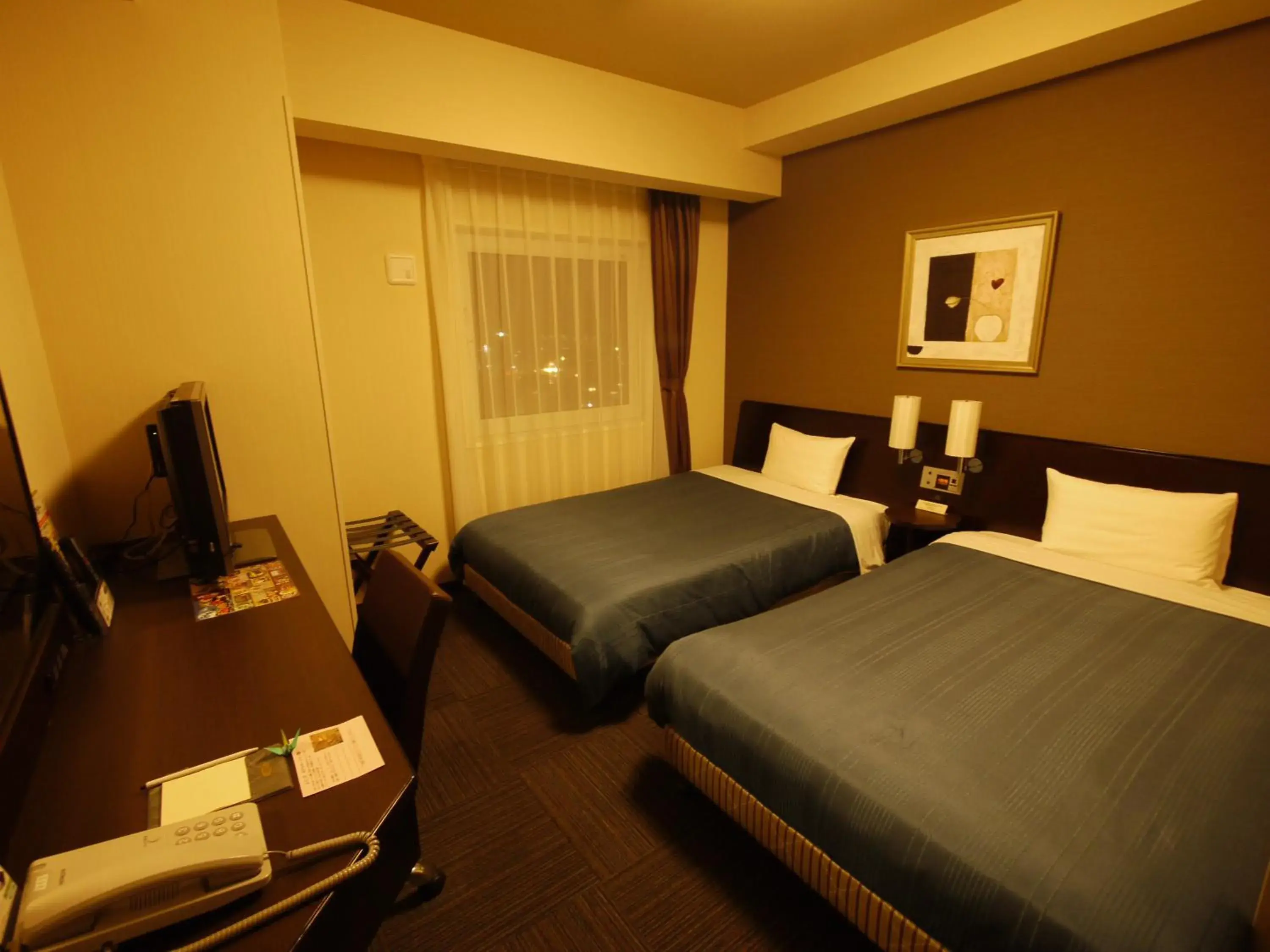 Photo of the whole room, Bed in Hotel Route Inn Seki