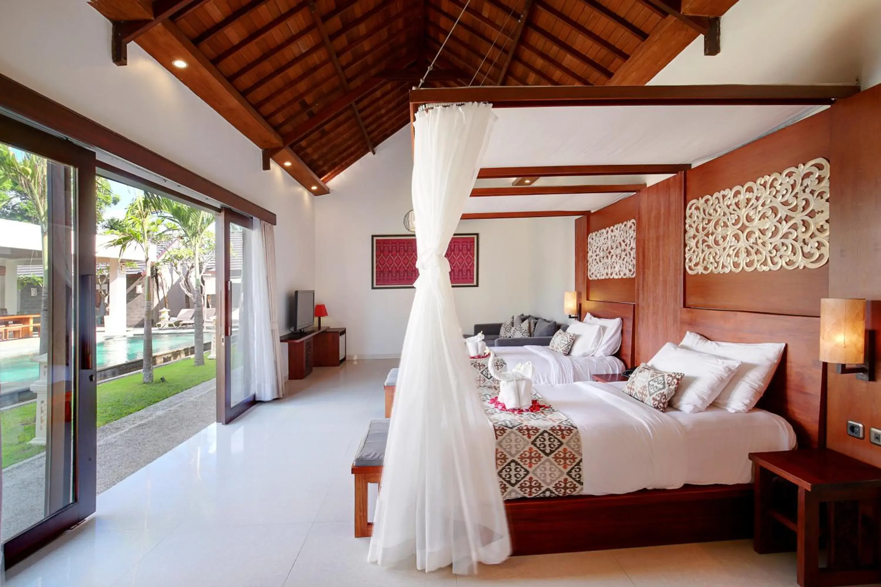 Bedroom, Bed in Lumbini Luxury Villas and Spa