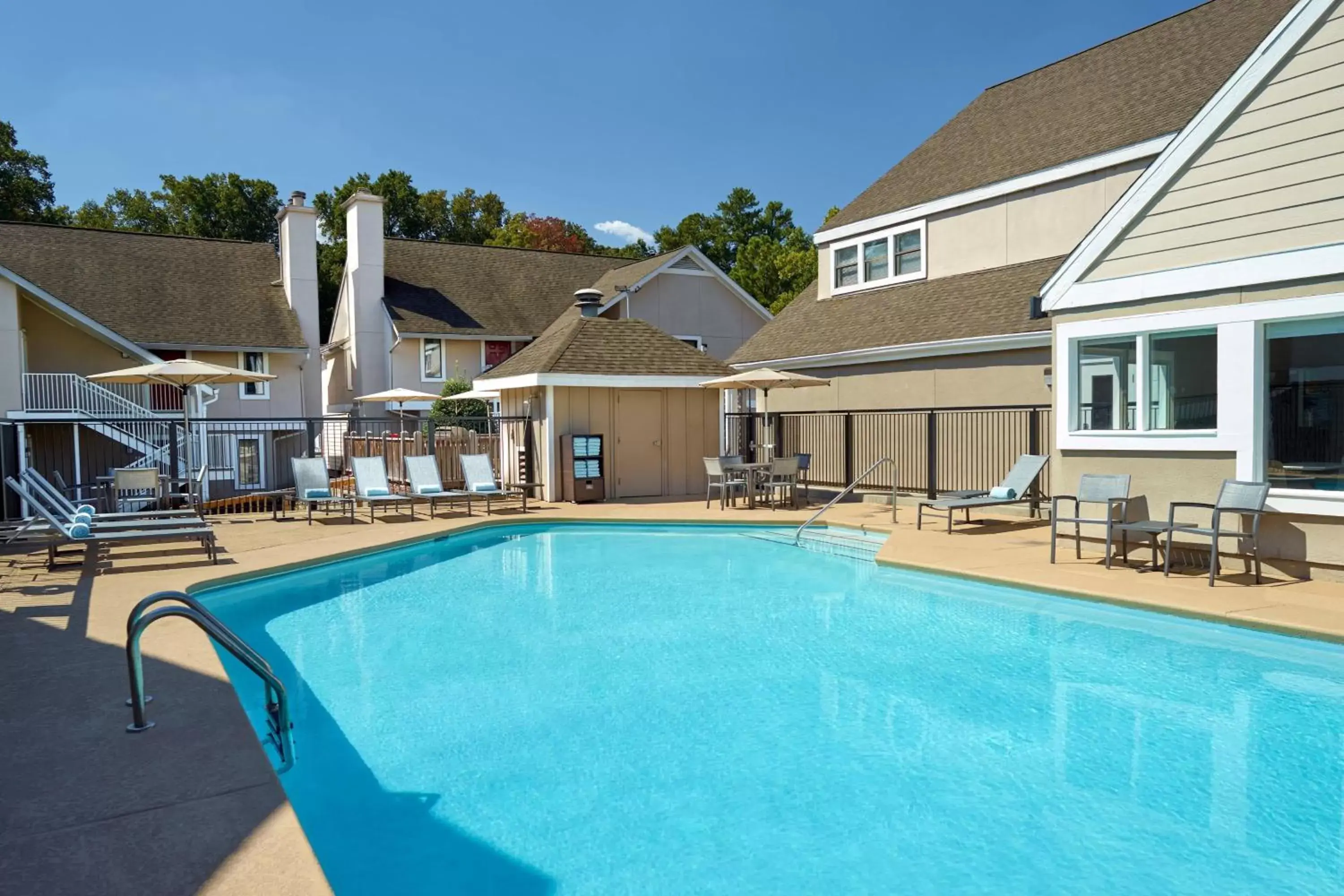 Swimming Pool in Residence Inn by Marriott Atlanta Buckhead