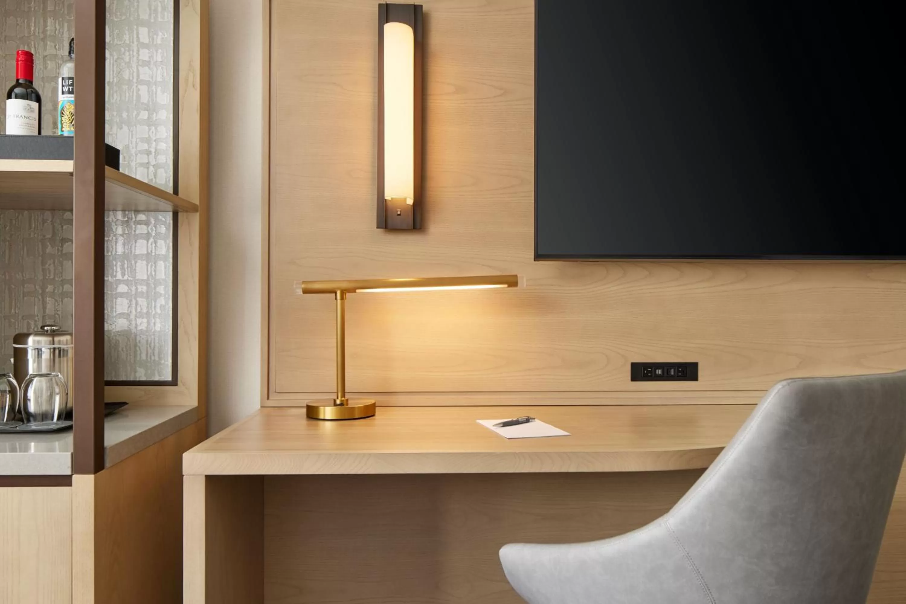 Photo of the whole room in Westin Georgetown, Washington D.C.