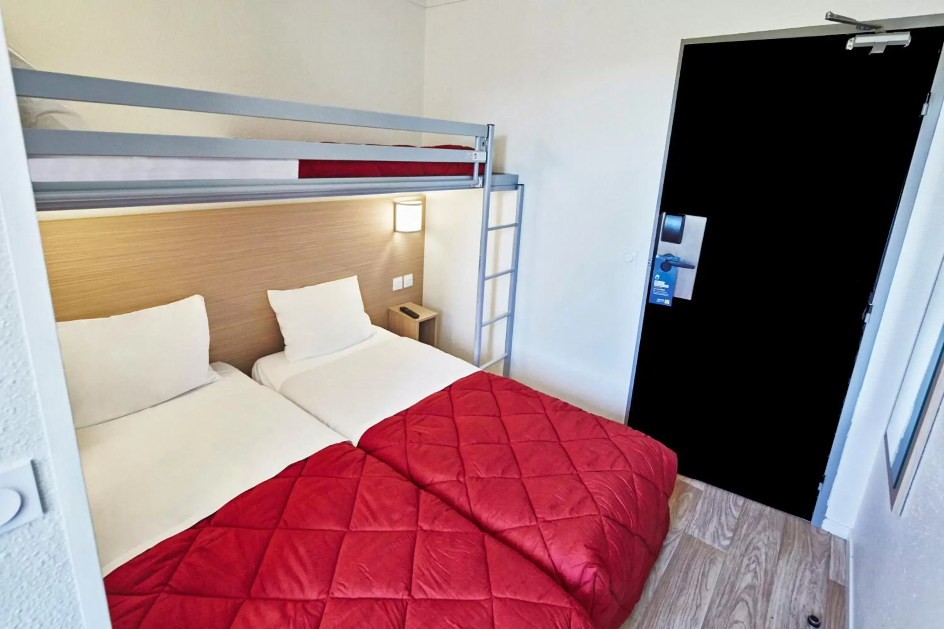 Bed, Bunk Bed in Premiere Classe Cergy Saint Christophe