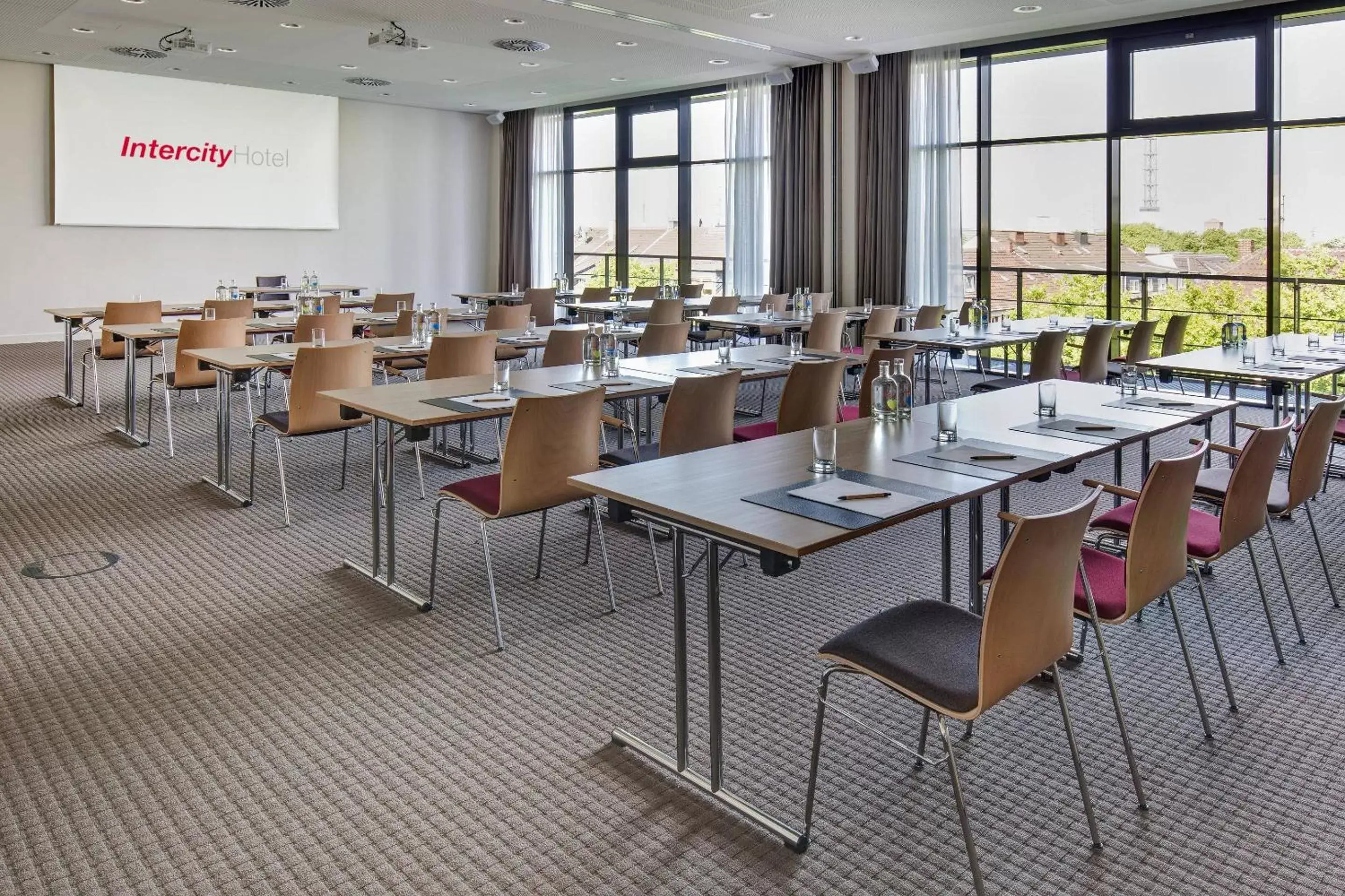 Meeting/conference room in IntercityHotel Duisburg