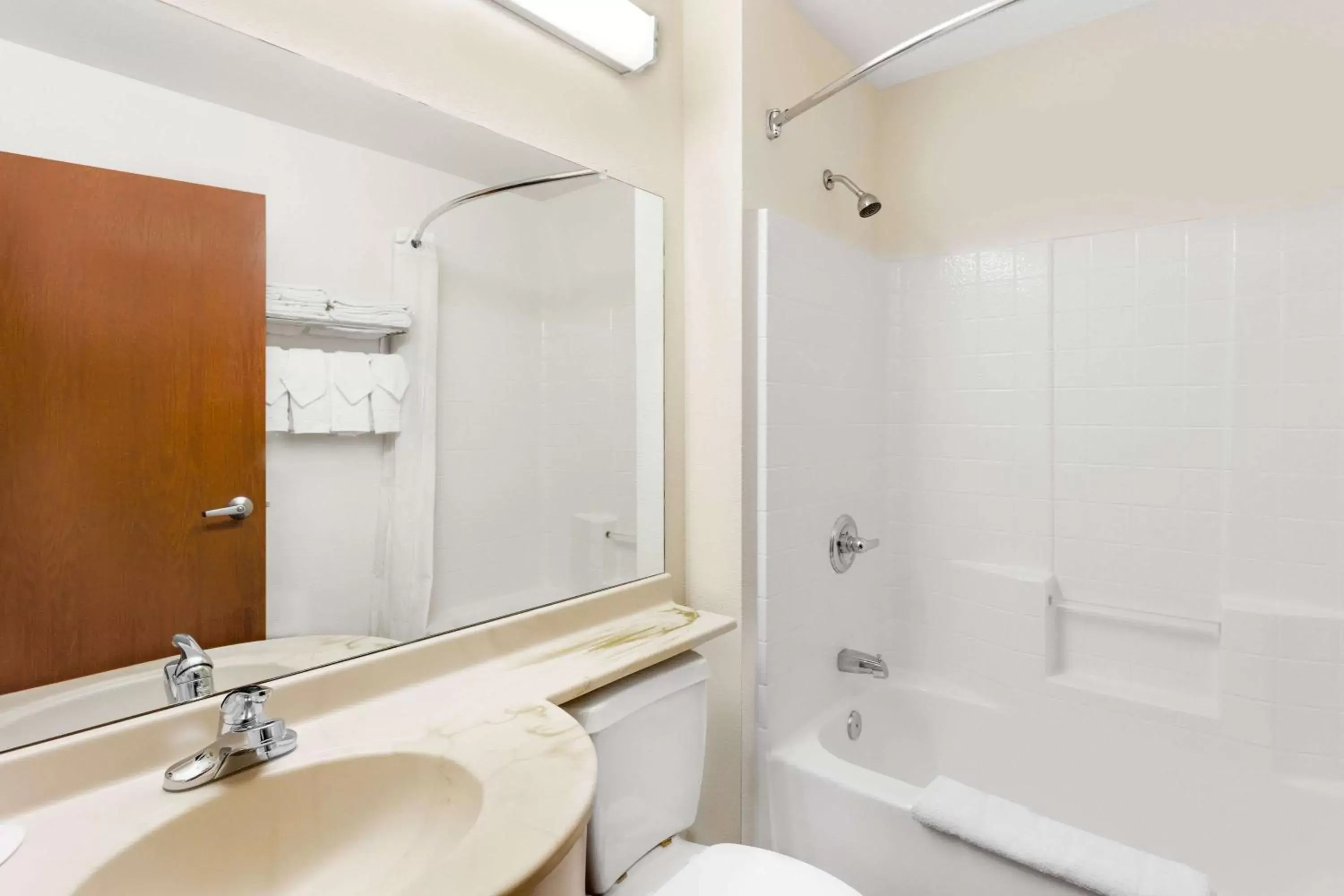 Bathroom in Microtel Inn & Suites by Wyndham Wellton