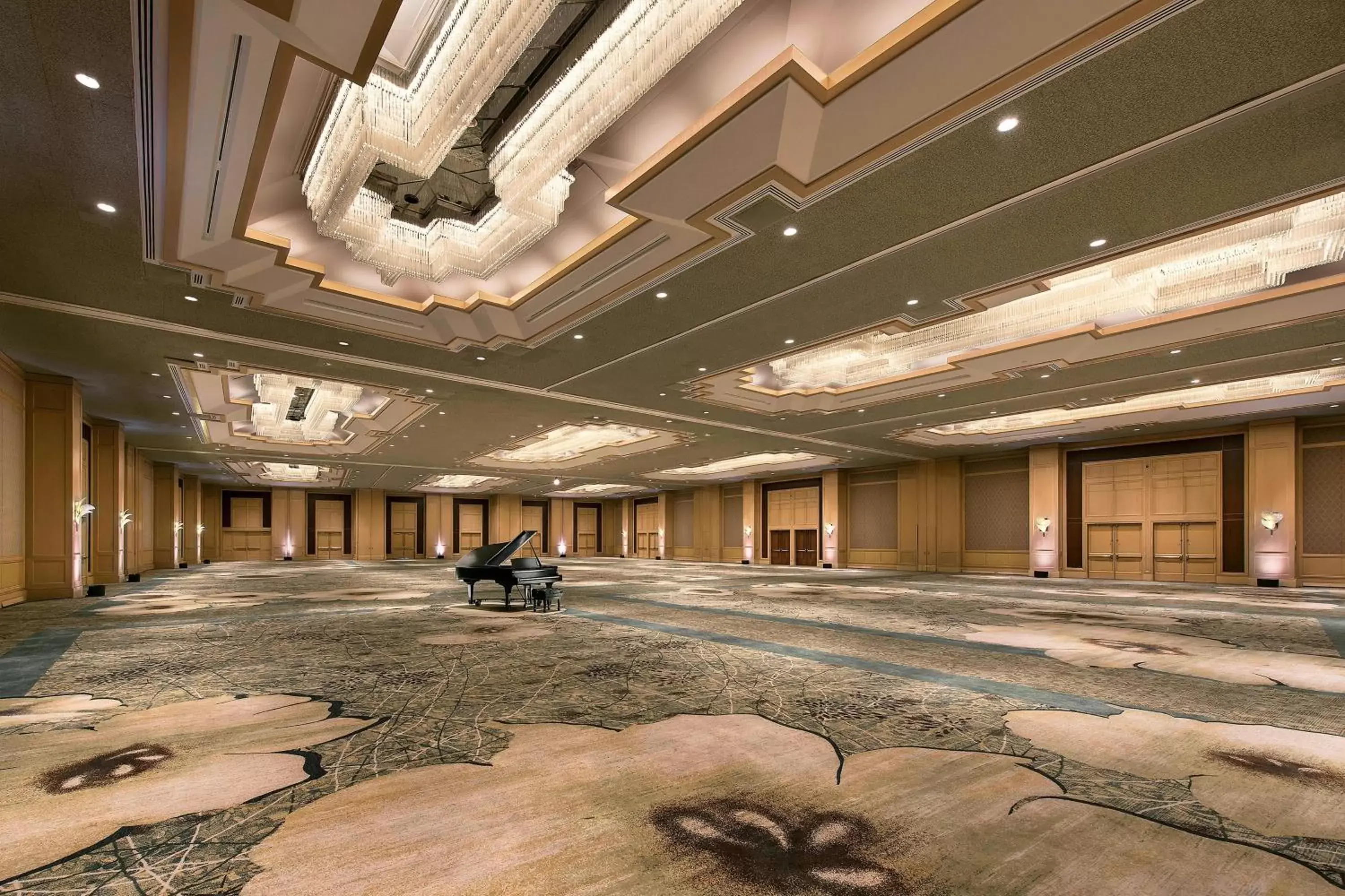 Meeting/conference room in The Phoenician, a Luxury Collection Resort, Scottsdale