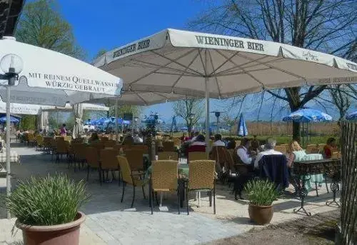 Restaurant/Places to Eat in Zum Fischer am See ***S