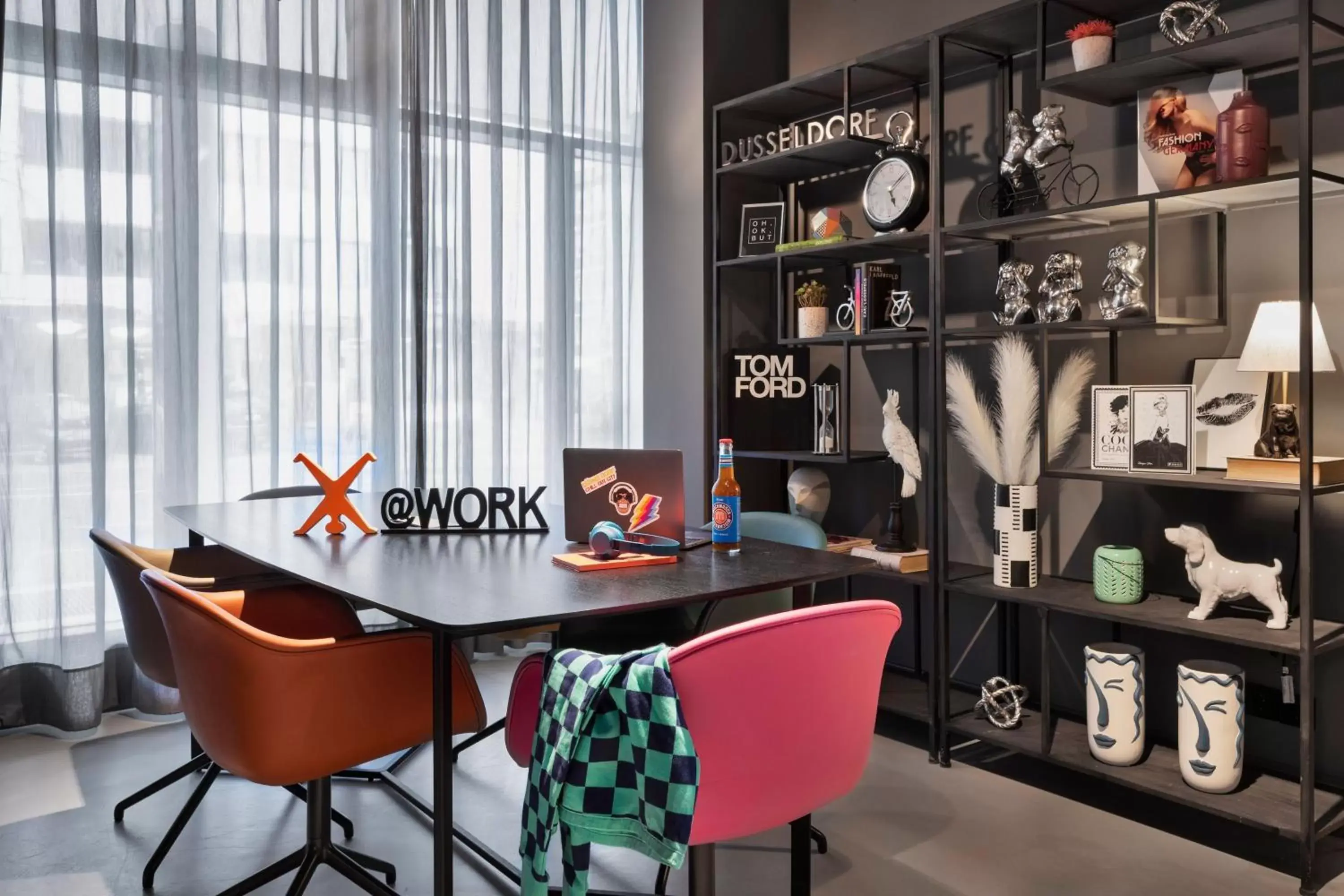 Meeting/conference room in Moxy Duesseldorf City