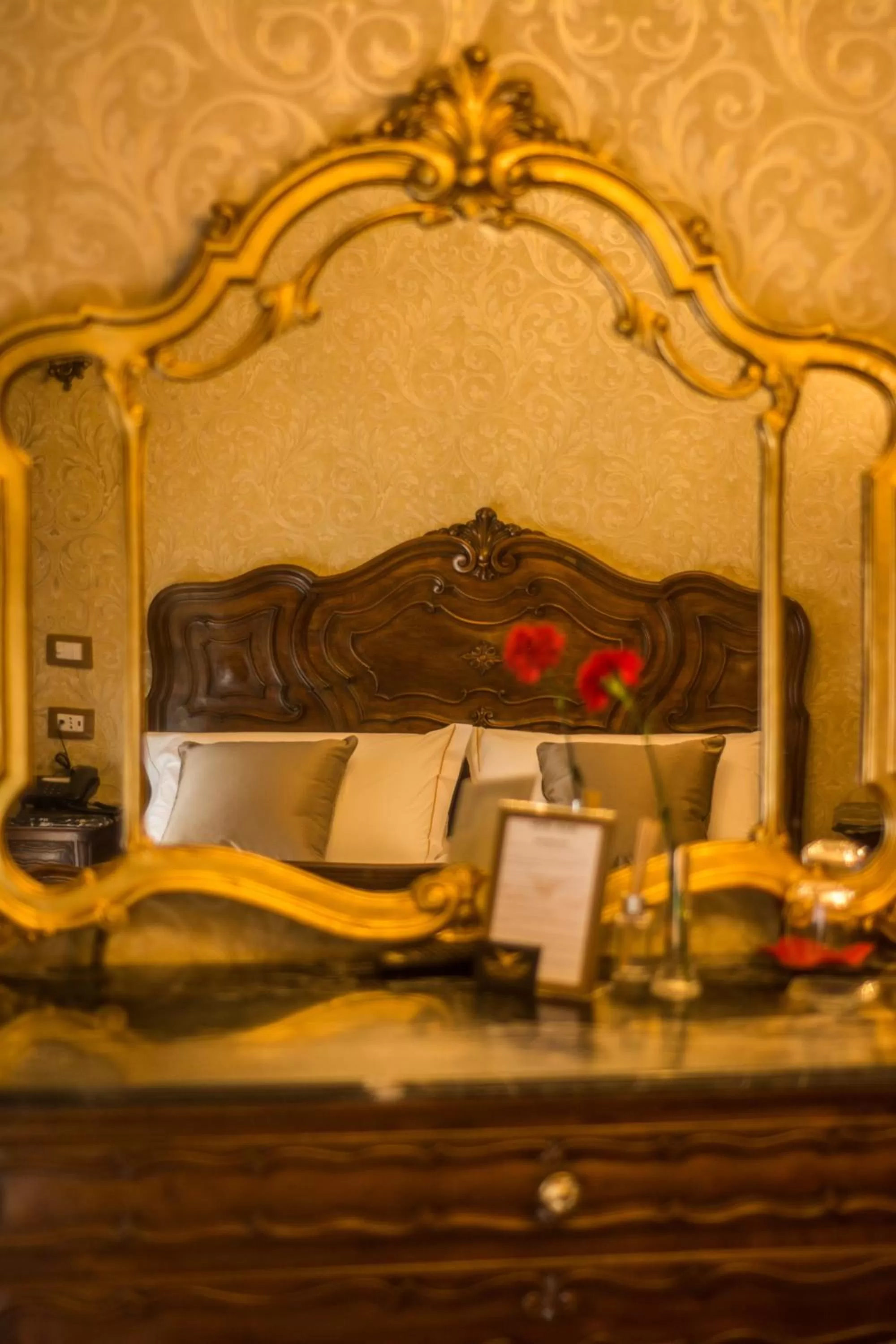 Bed in Hotel Epidamn Boutique & Spa