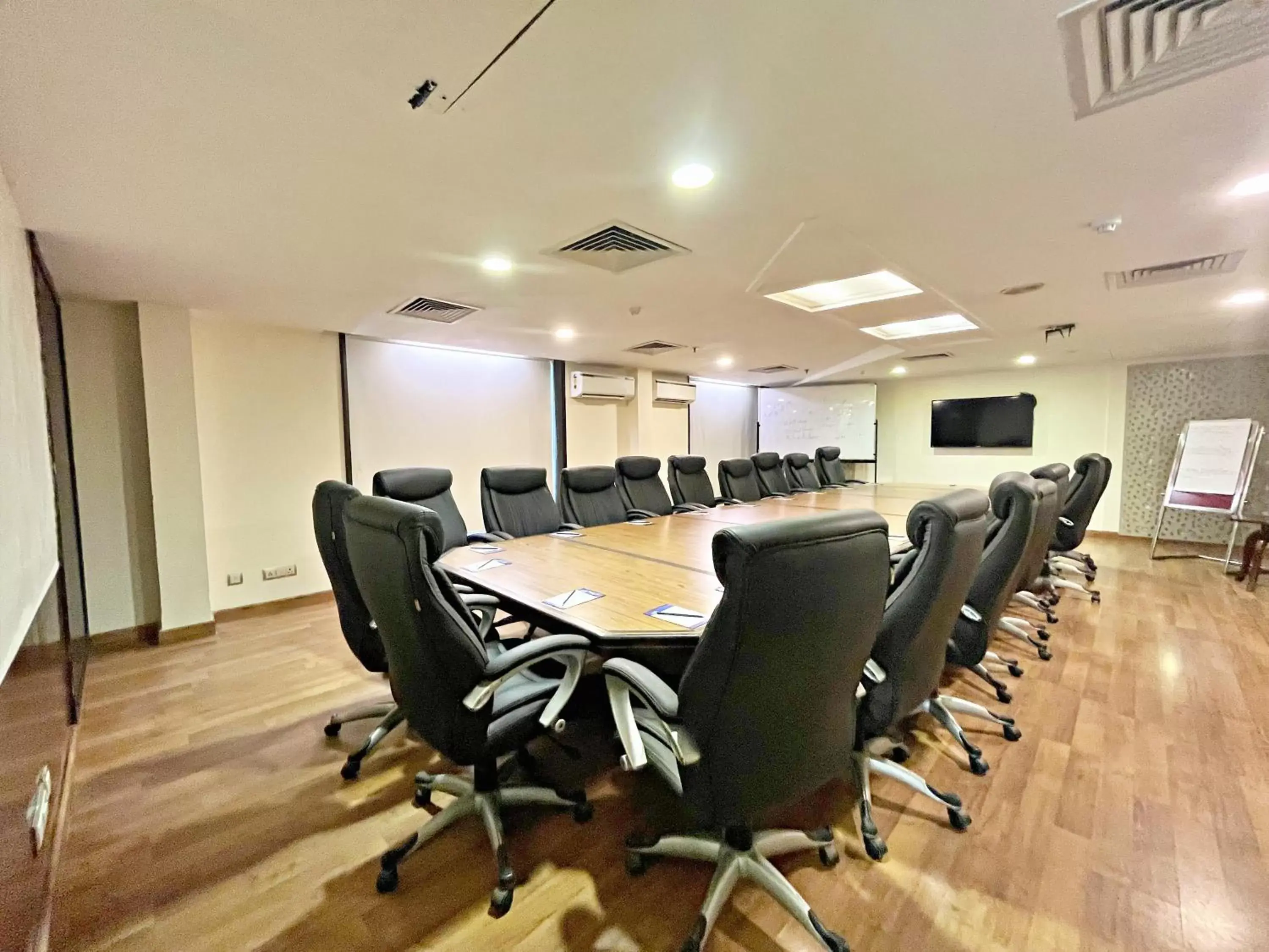 Business facilities in The Grand Orion - Kailash Colony