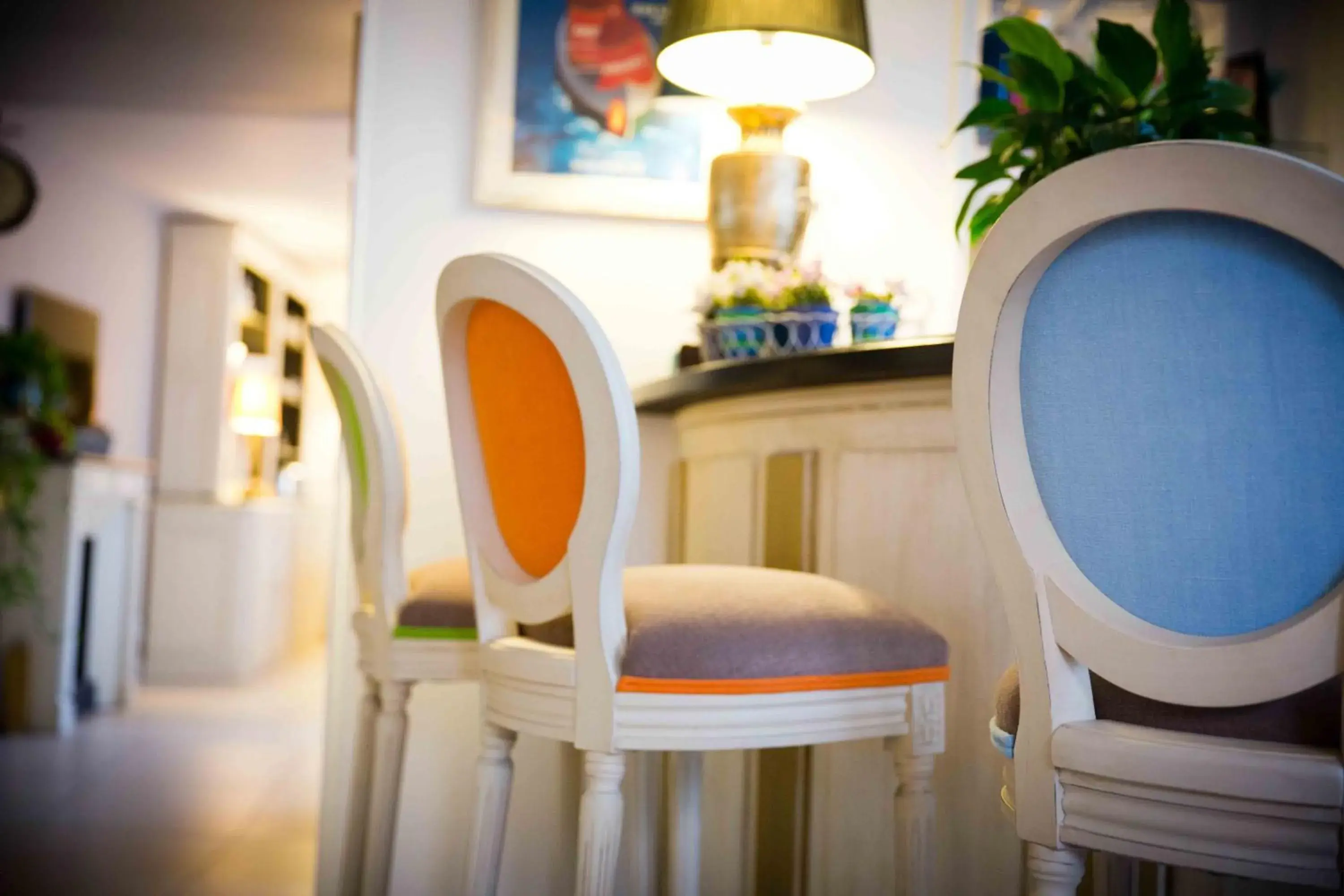 Lounge or bar in Champerret Heliopolis Lounge or bar in Champerret Heliopolis