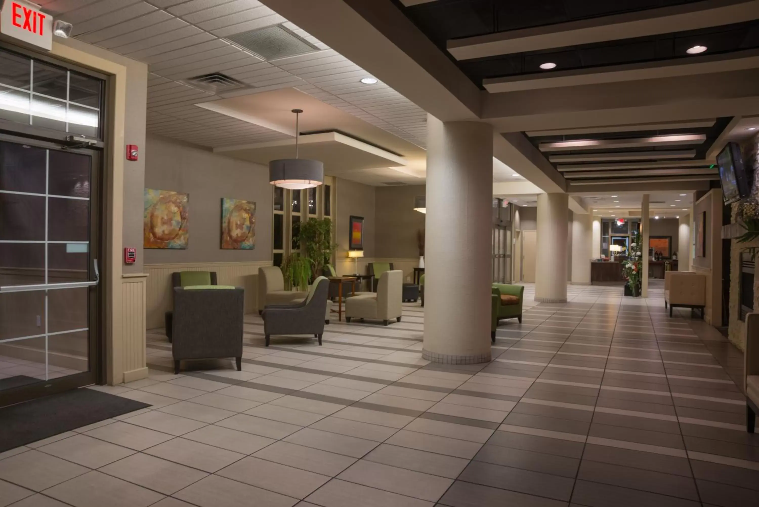 Property building, Lobby/Reception in Holiday Inn Portsmouth Downtown, an IHG Hotel