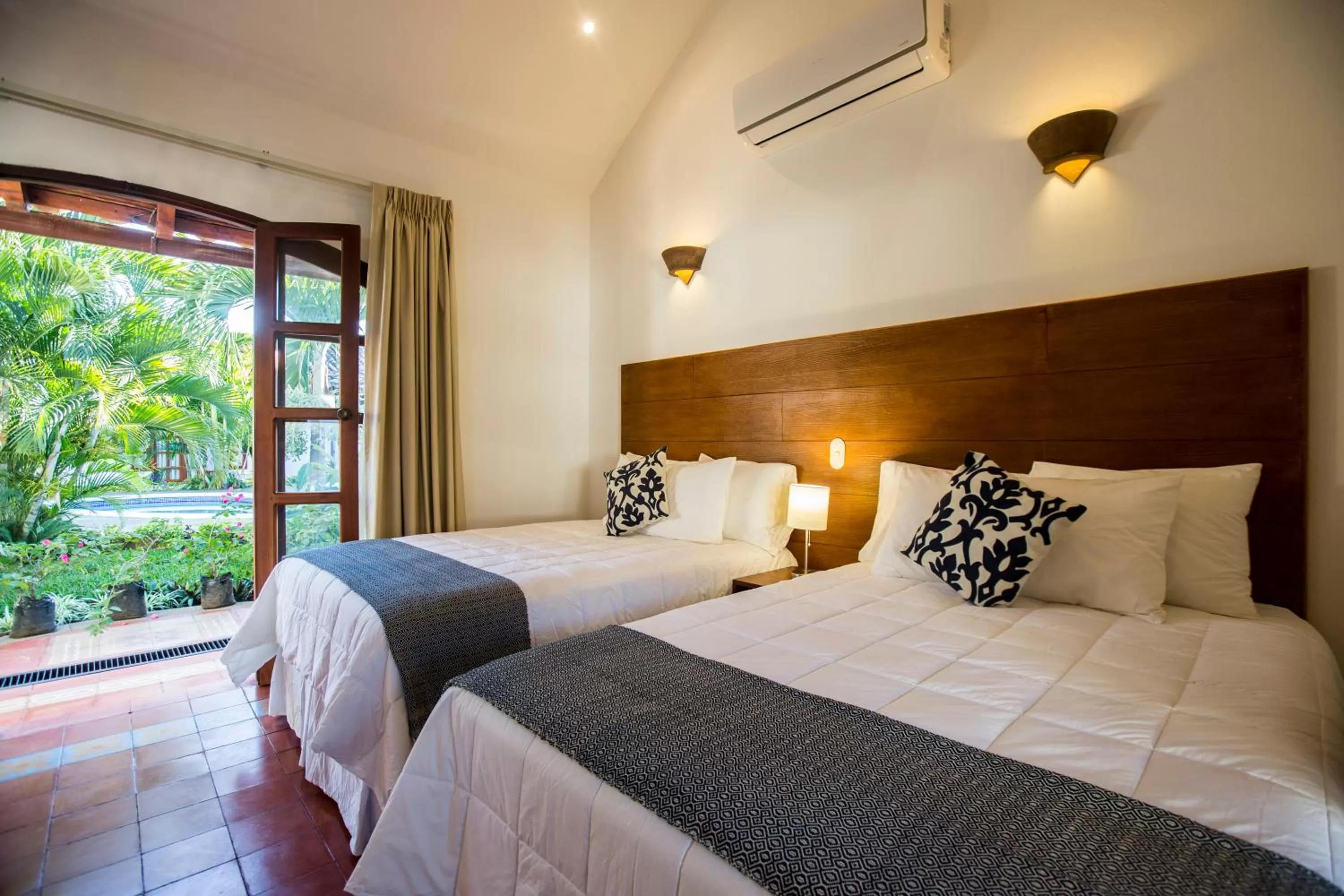 Bedroom, Bed in Hotel Boutique Adela