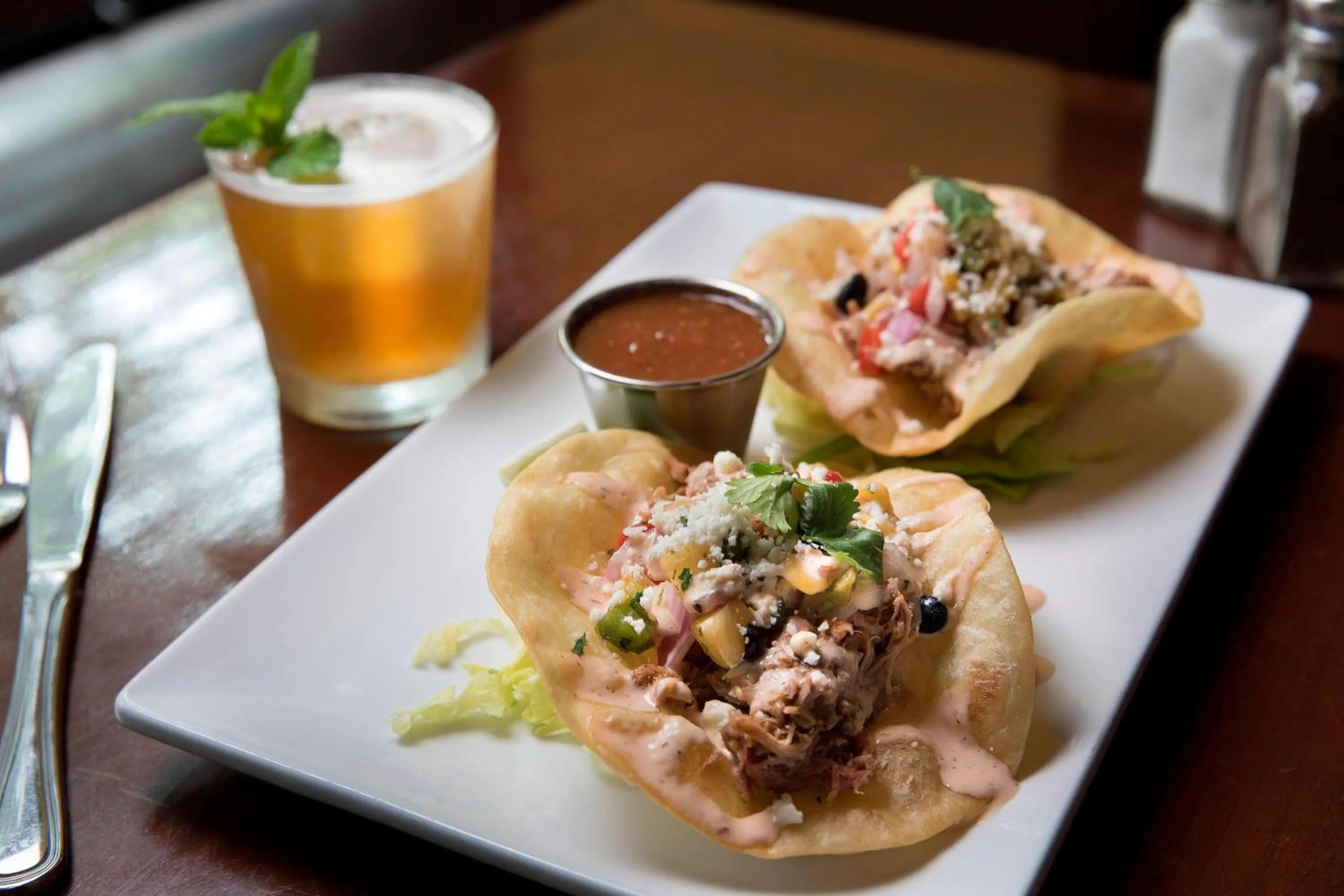 Restaurant/places to eat in Residence Inn Austin Downtown / Convention Center