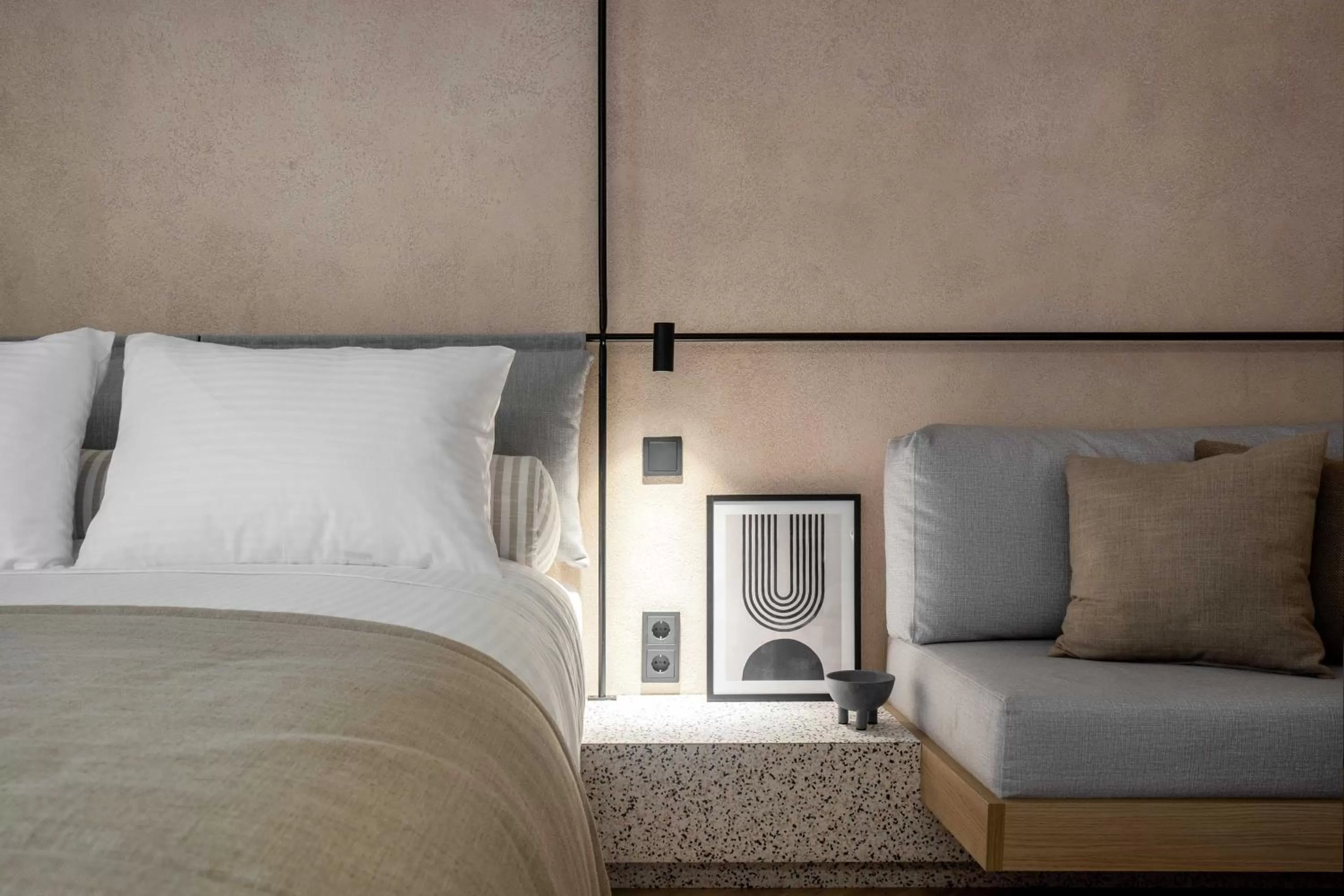 Seating area, Bed in The Newel Psychiko