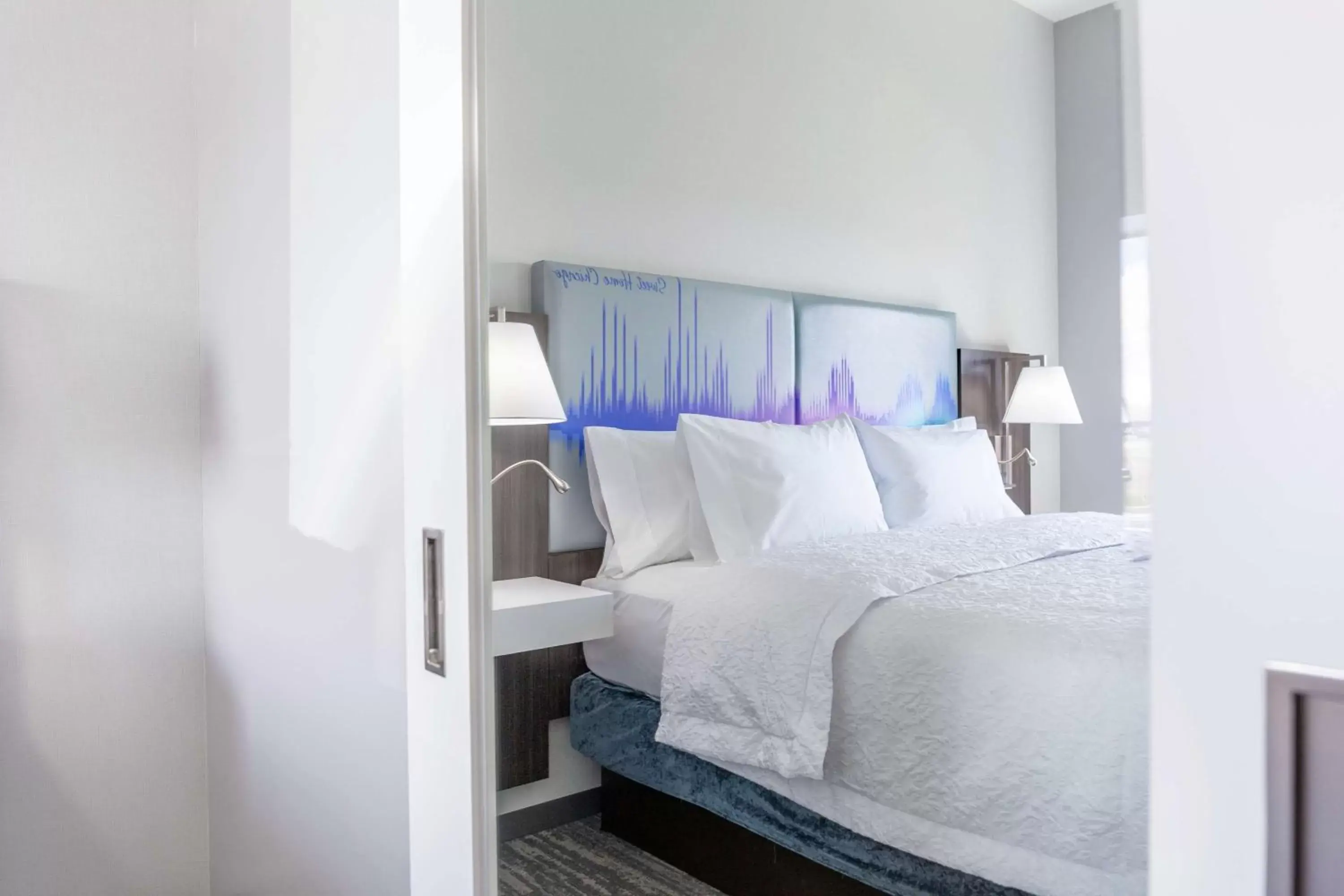 Bed in Hampton Inn & Suites Bridgeview Chicago, Il Bed in Hampton Inn & Suites Bridgeview Chicago, Il