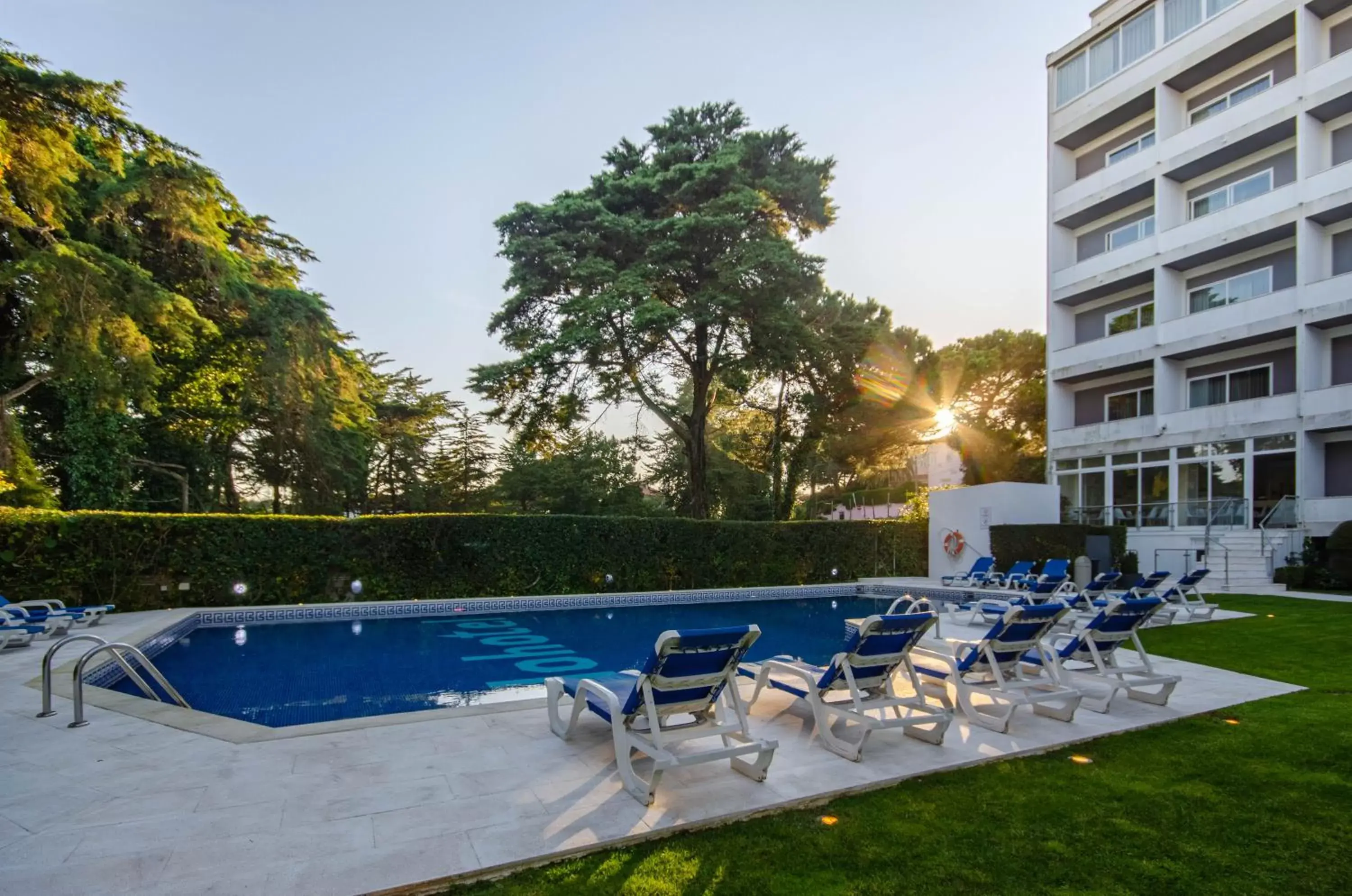 Property building, Swimming Pool in Hotel Lido