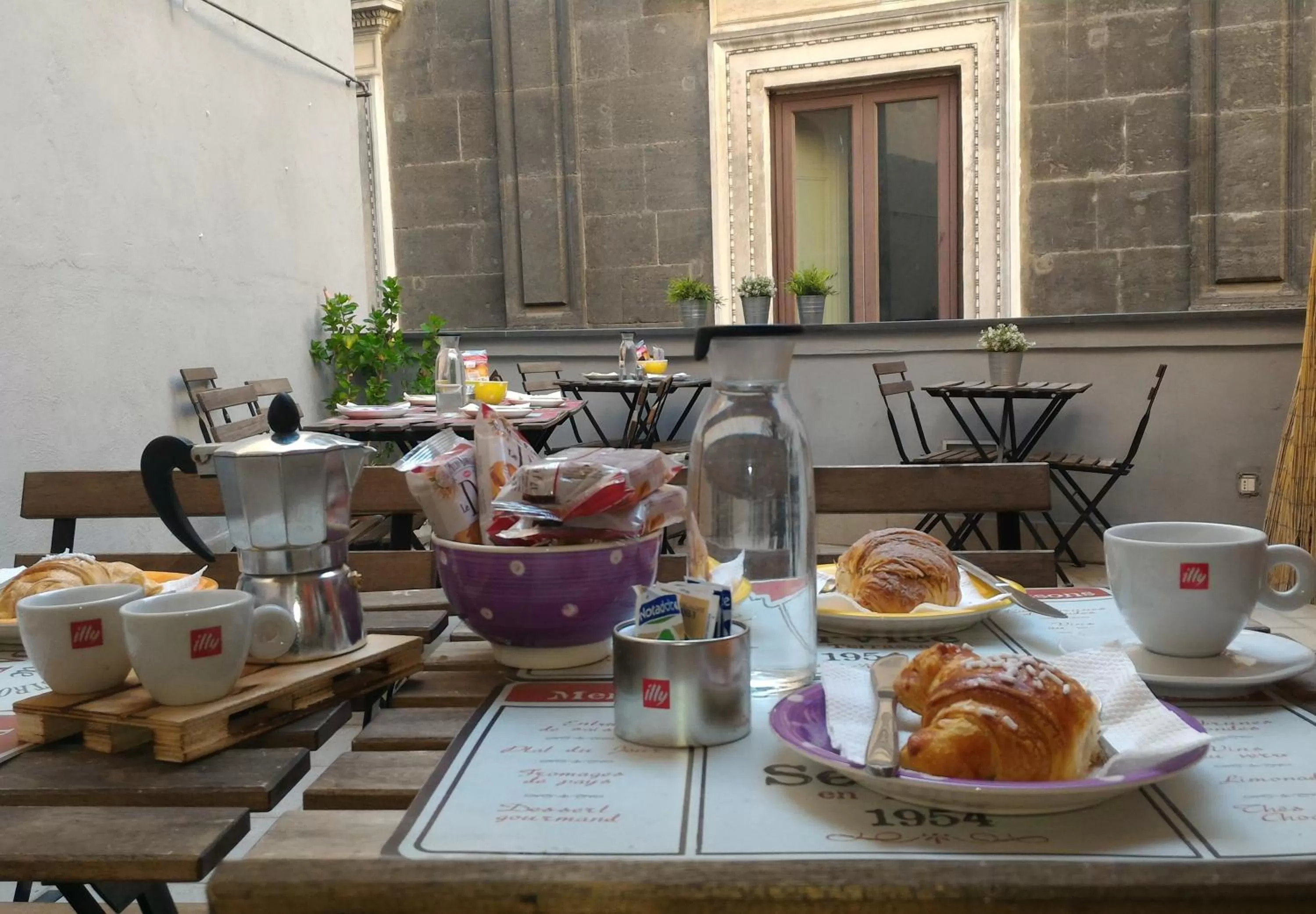 Breakfast in Il Taschino Suite