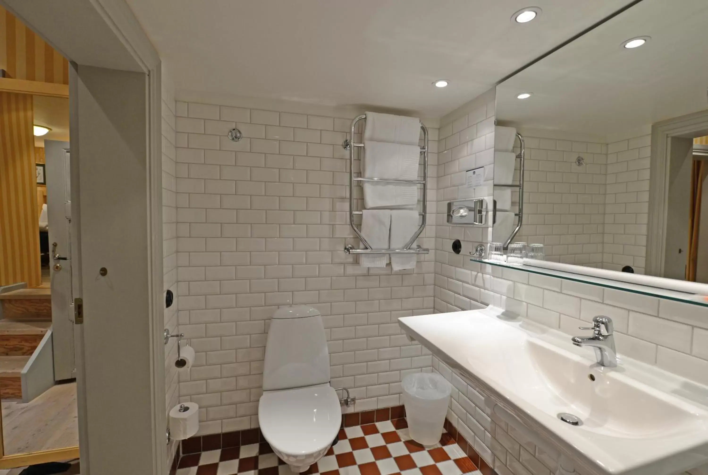Bathroom in Best Western Hotel Royal