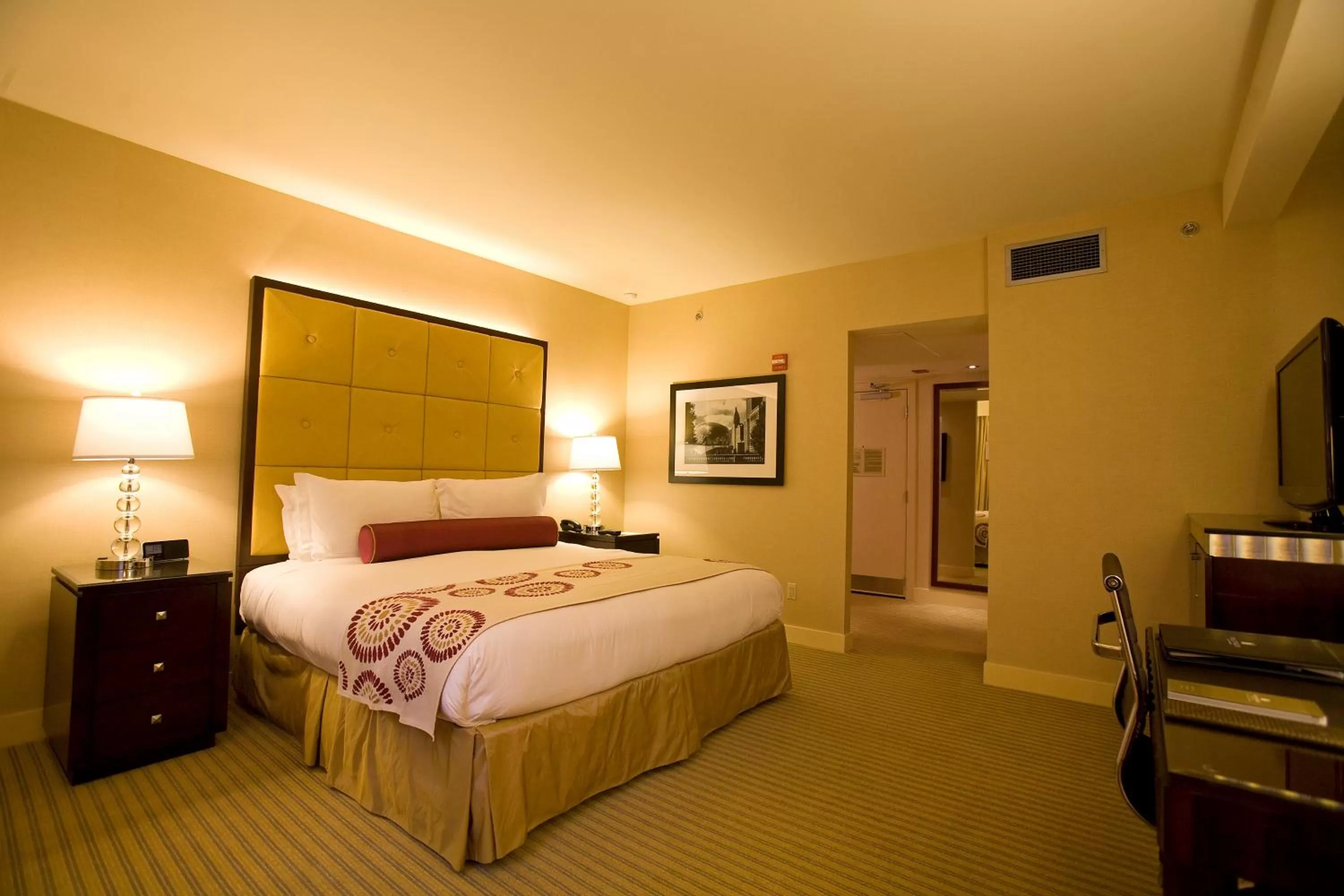 Bed in Millennium Knickerbocker Chicago