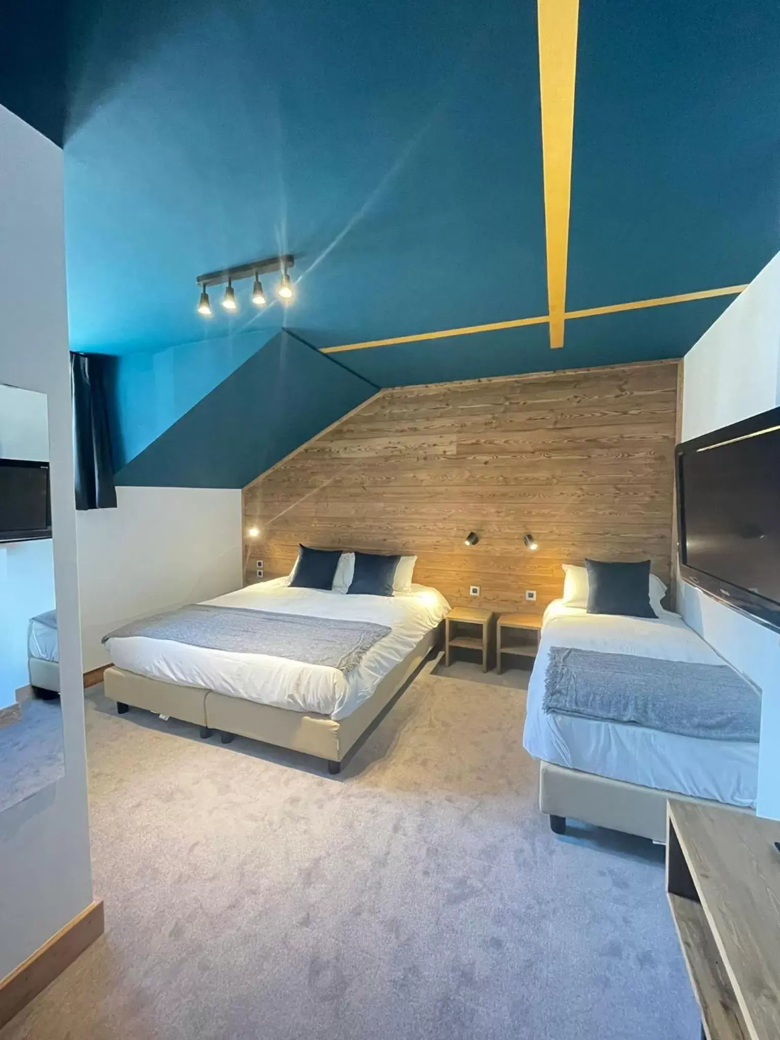 Bed in Hotel La Verticale