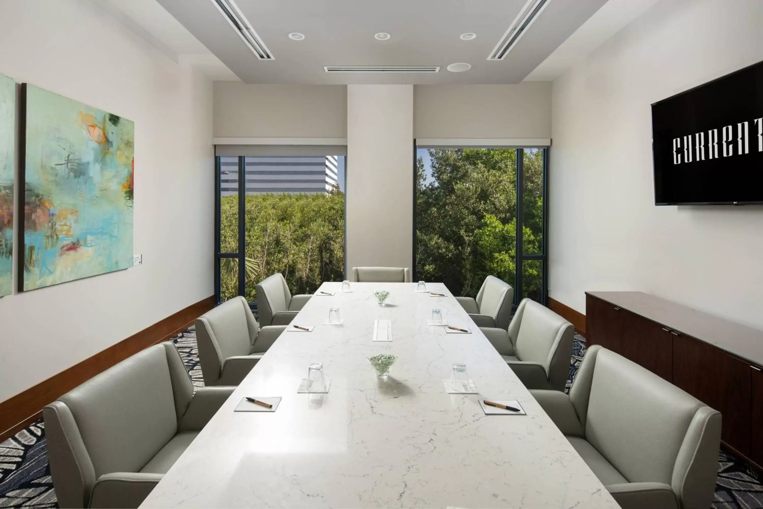 Meeting/conference room in The CURRENT Hotel, Autograph Collection