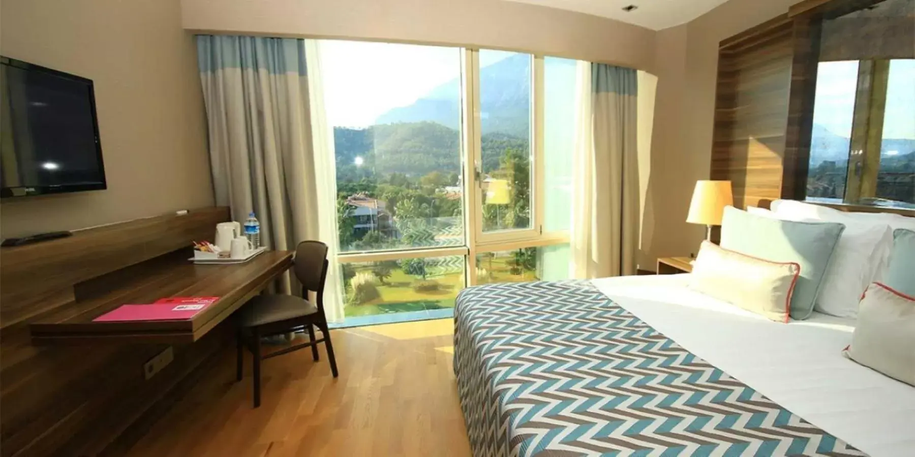 Photo of the whole room, Bed in Akra Kemer - Ultra All Inclusive