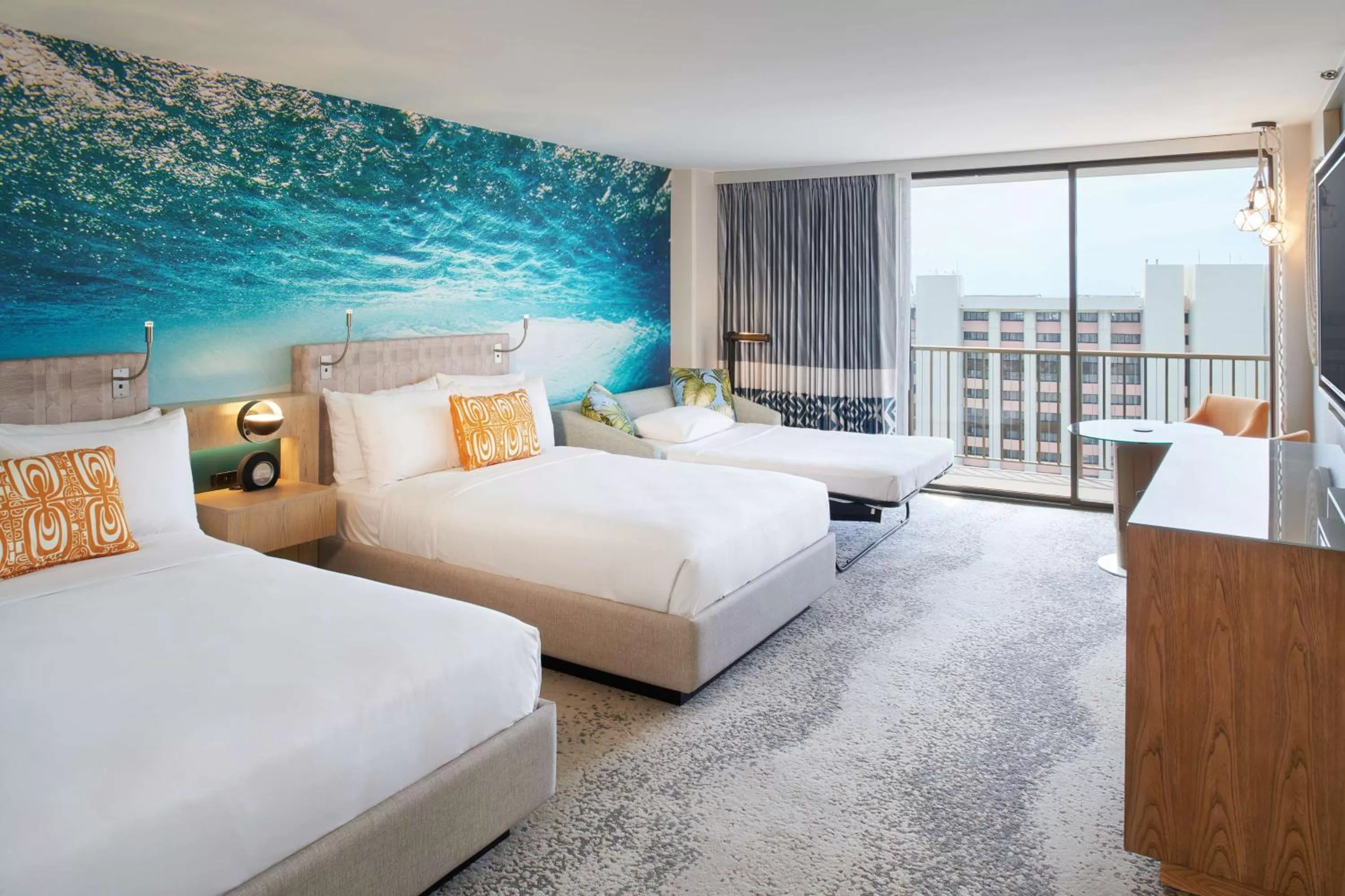 Photo of the whole room, Bed in OUTRIGGER Waikiki Beachcomber Hotel