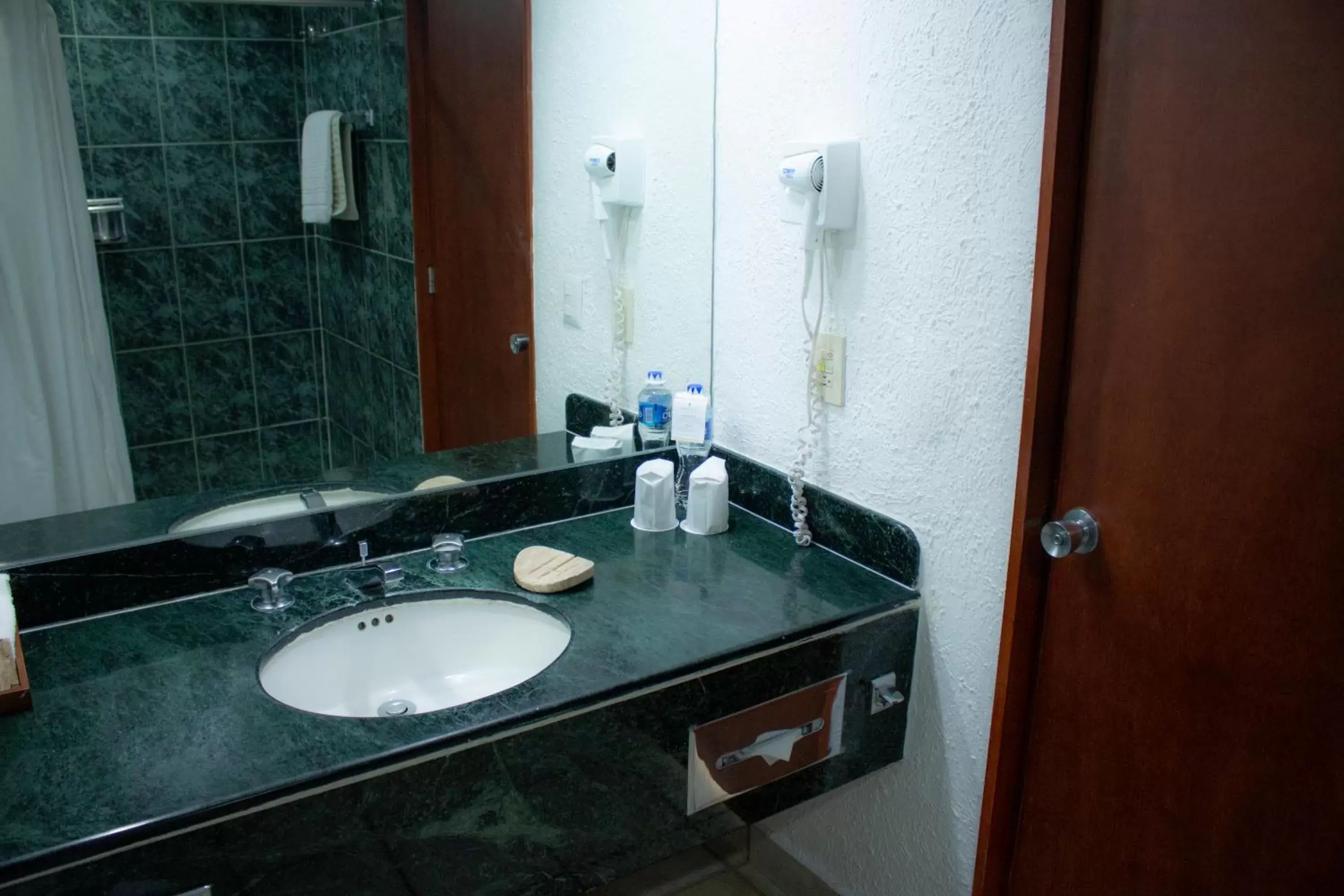 Bathroom in Emporio Ixtapa