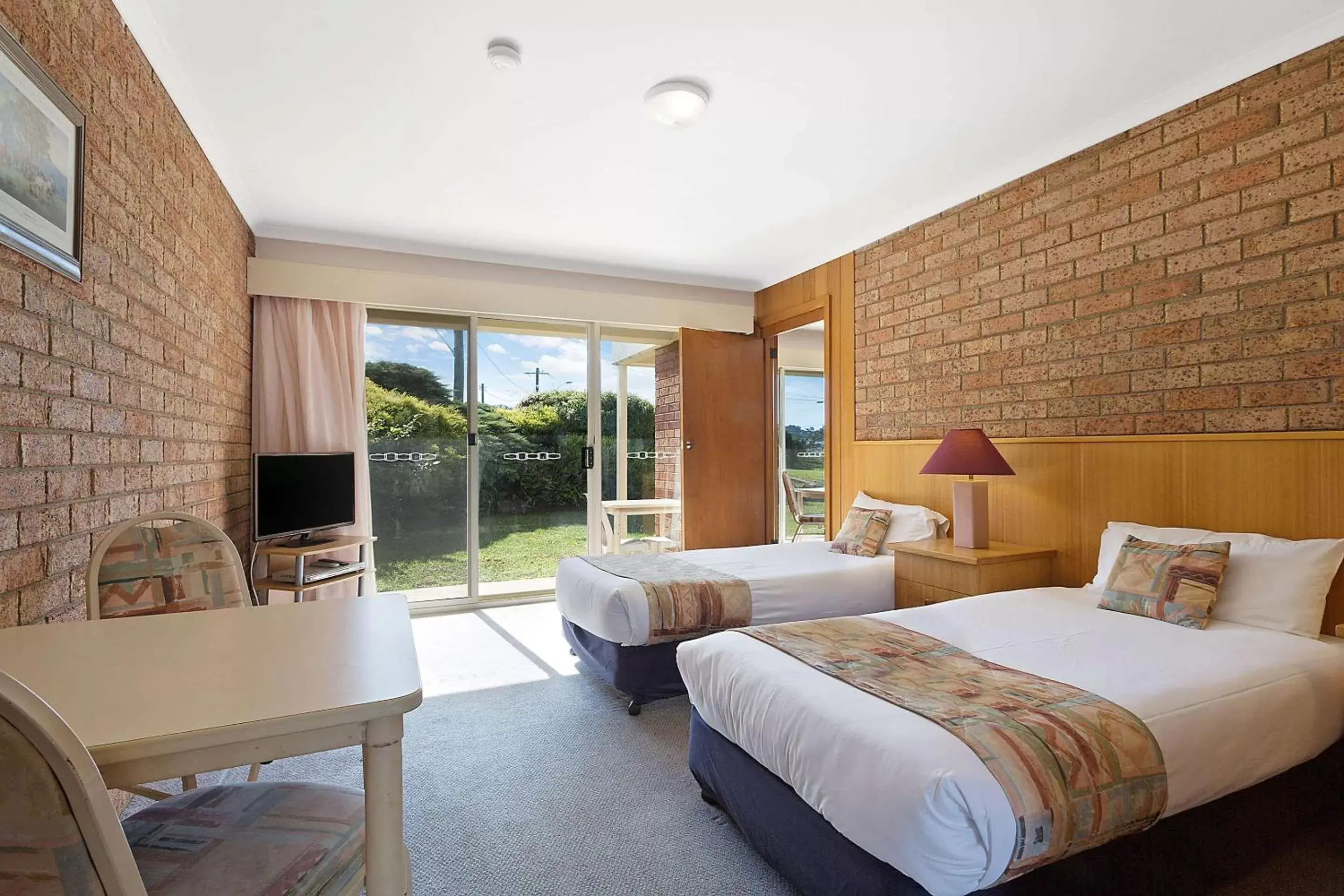 Bedroom in Comfort Inn Merimbula