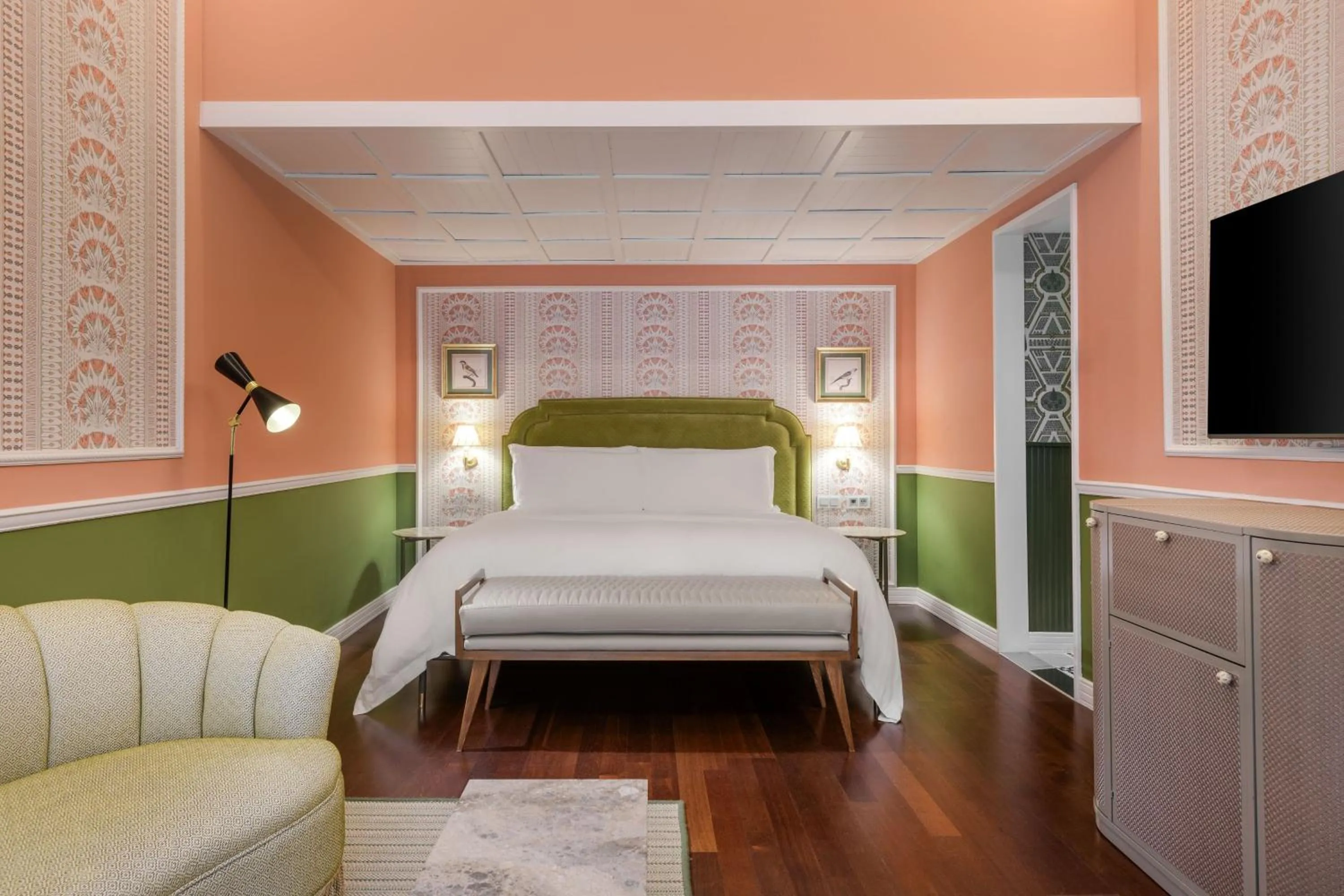 Photo of the whole room, Bed in Santo Mauro, a Luxury Collection Hotel, Madrid