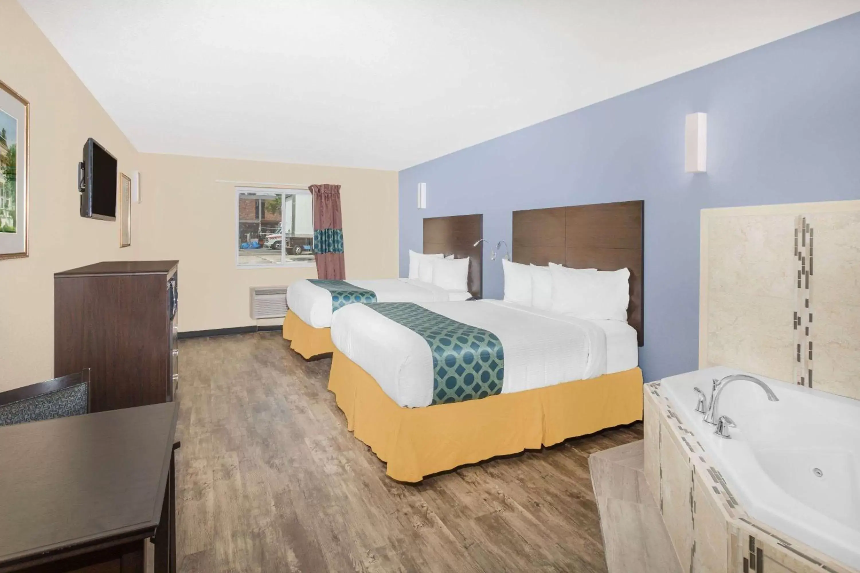 Photo of the whole room in Days Inn by Wyndham New Orleans Pontchartrain