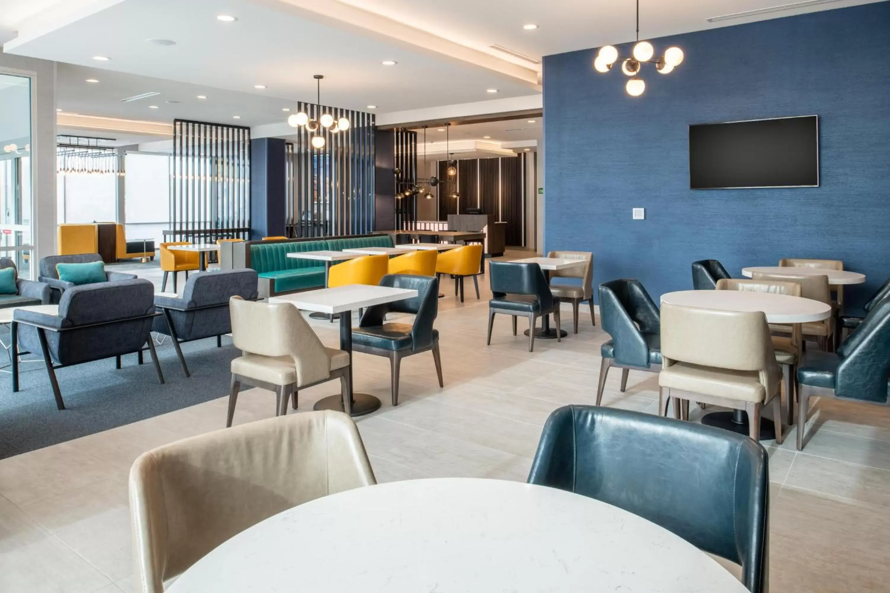 Lobby or reception in La Quinta Inn & Suites by Wyndham Spokane Downtown Lobby or reception in La Quinta Inn & Suites by Wyndham Spokane Downtown