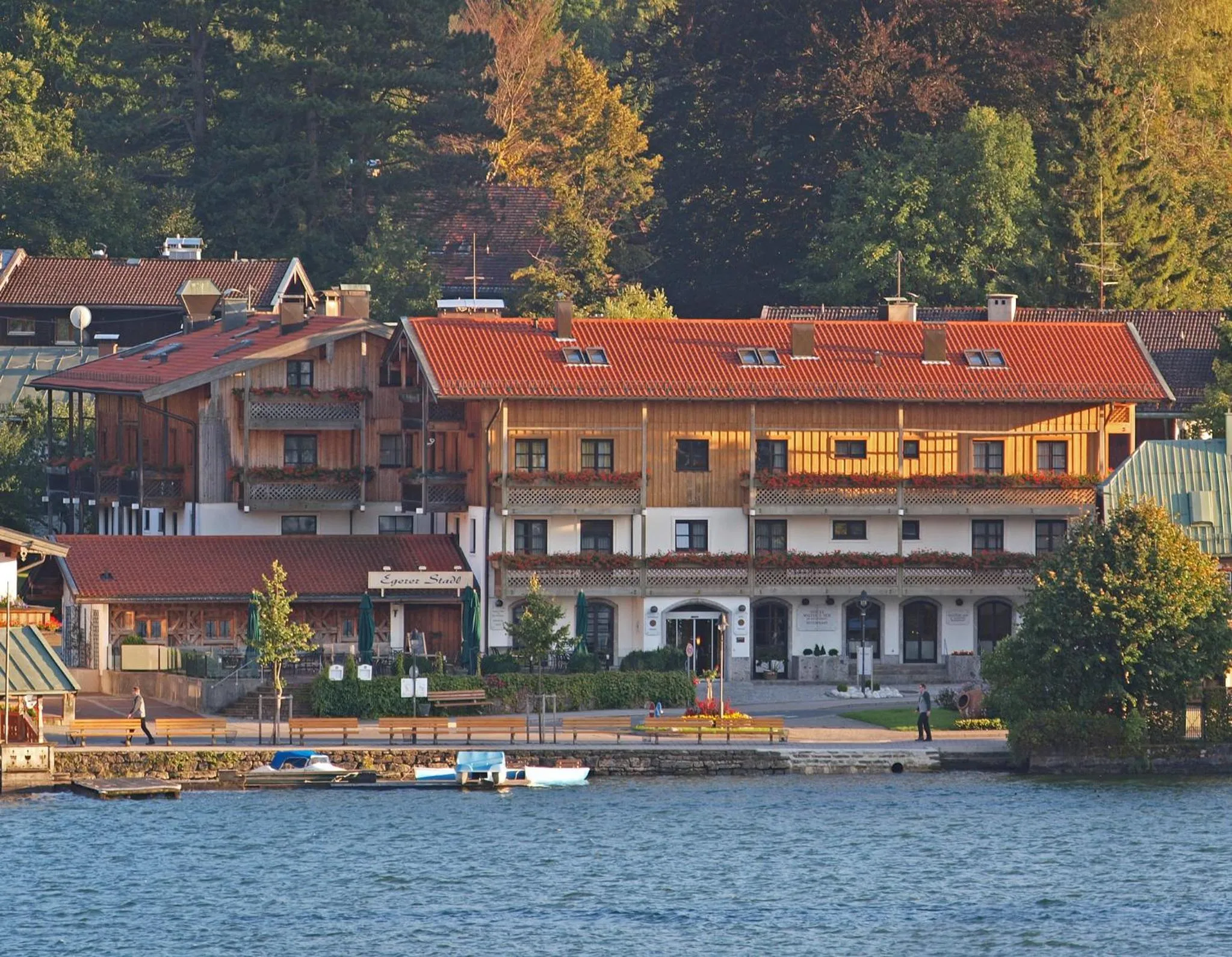 Facade/entrance in Seehotel Waltershof
