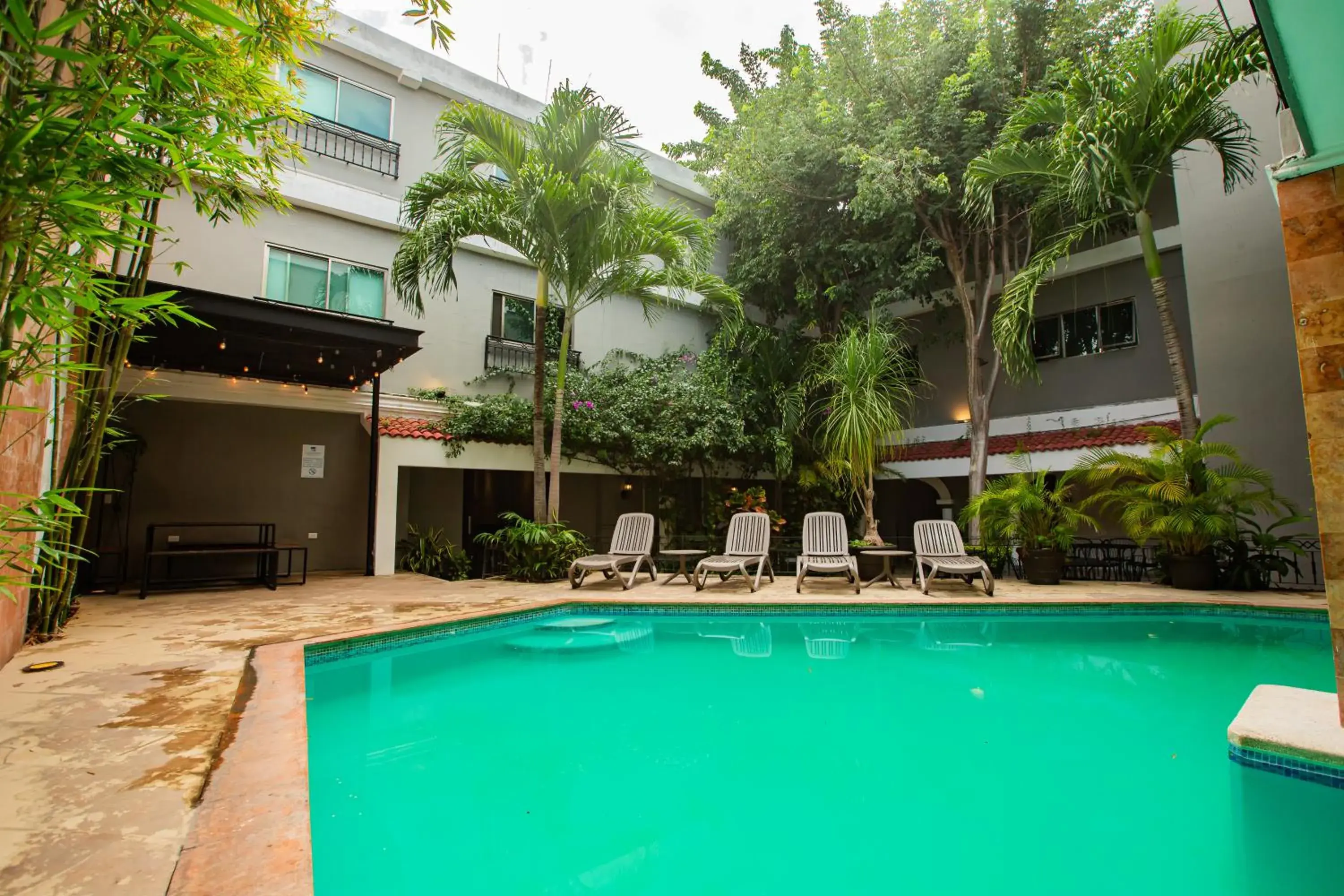 Swimming Pool in Hotel Nacional Merida