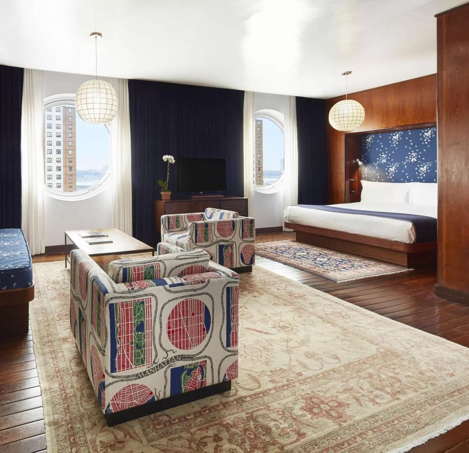 Bed in The Maritime Hotel