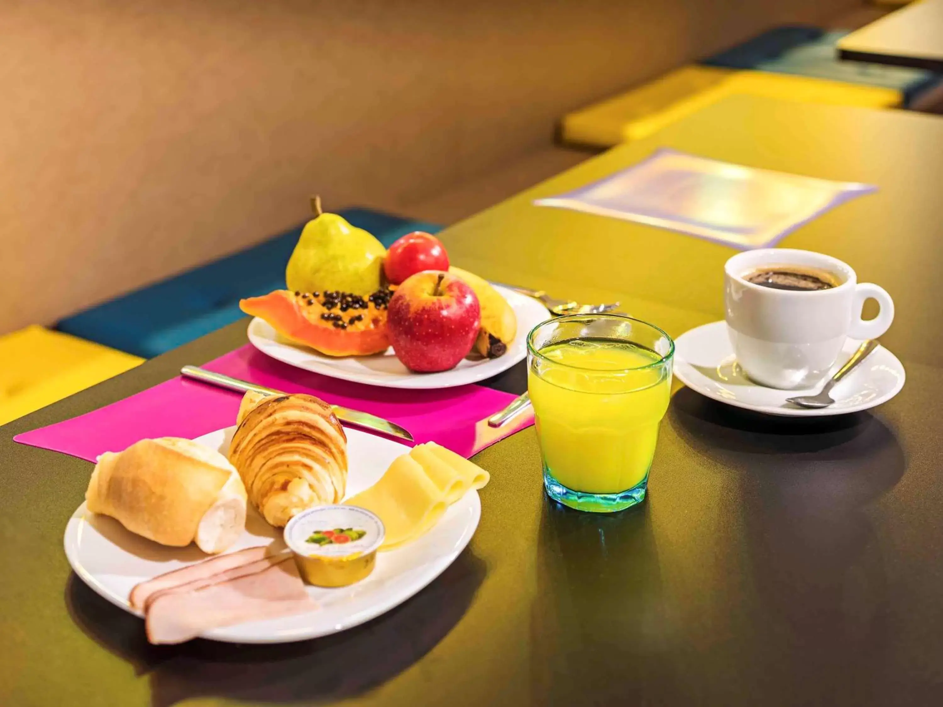 Restaurant/places to eat, Breakfast in ibis Styles Ribeirao Preto Jardim Botanico