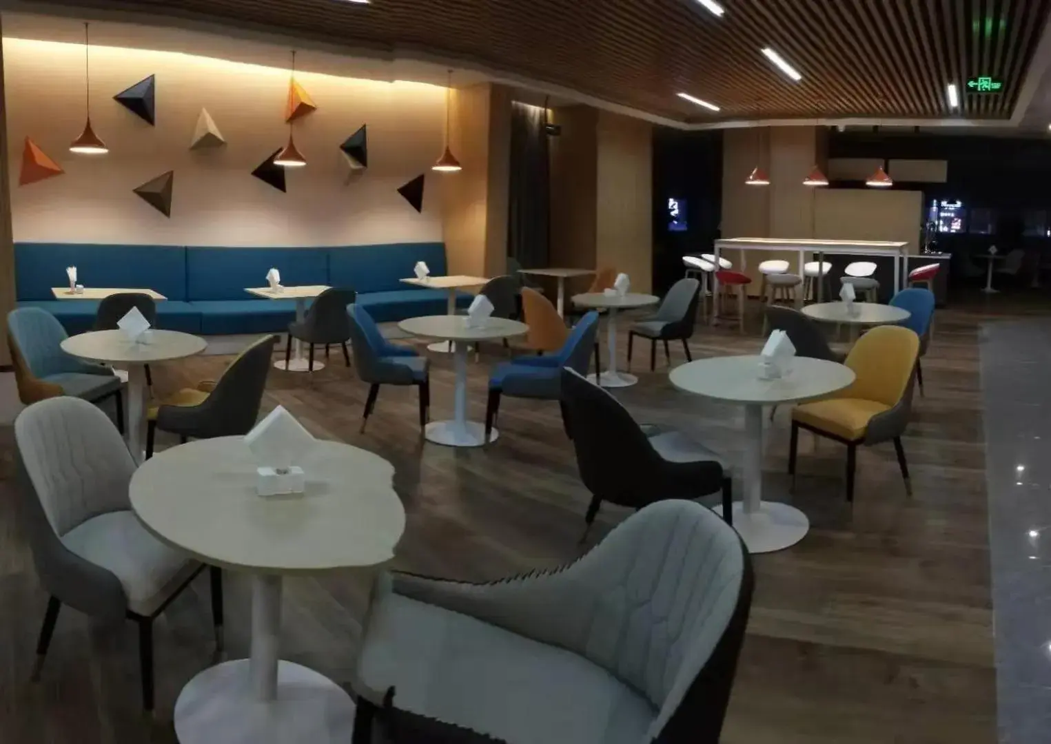 Restaurant/Places to Eat in Holiday Inn Express Linyi West, an IHG Hotel