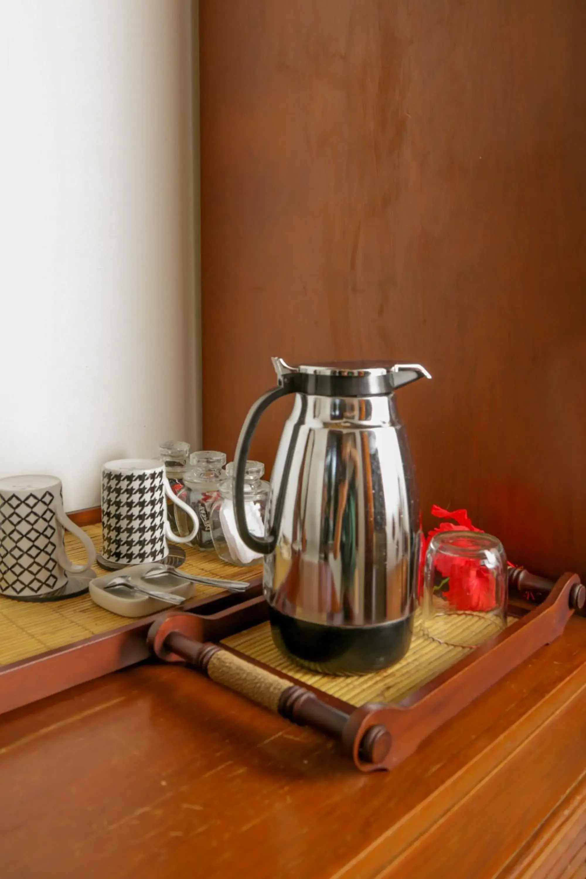 Coffee/tea facilities in Villa Chempaka Hotel