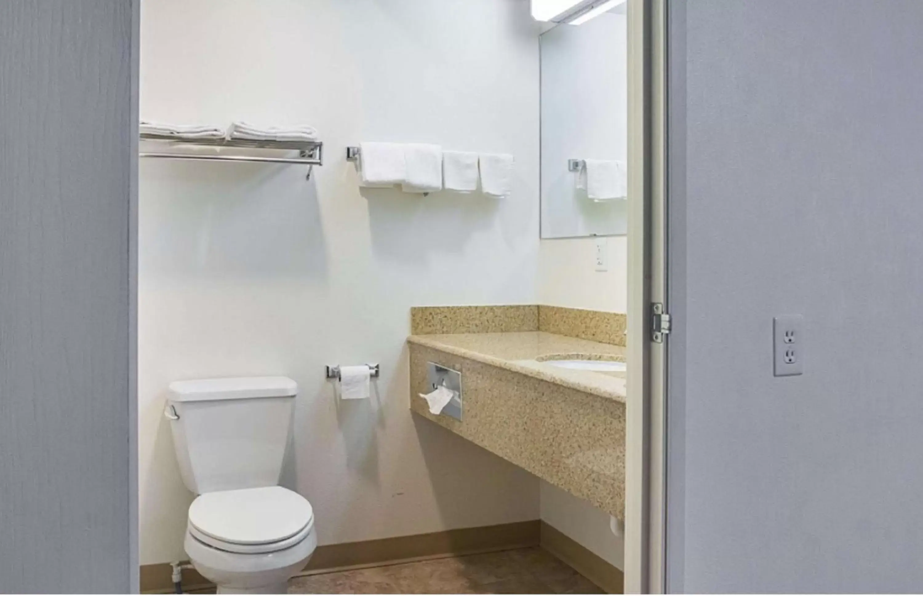 Bathroom in SureStay Plus Hotel by Best Western Vernal