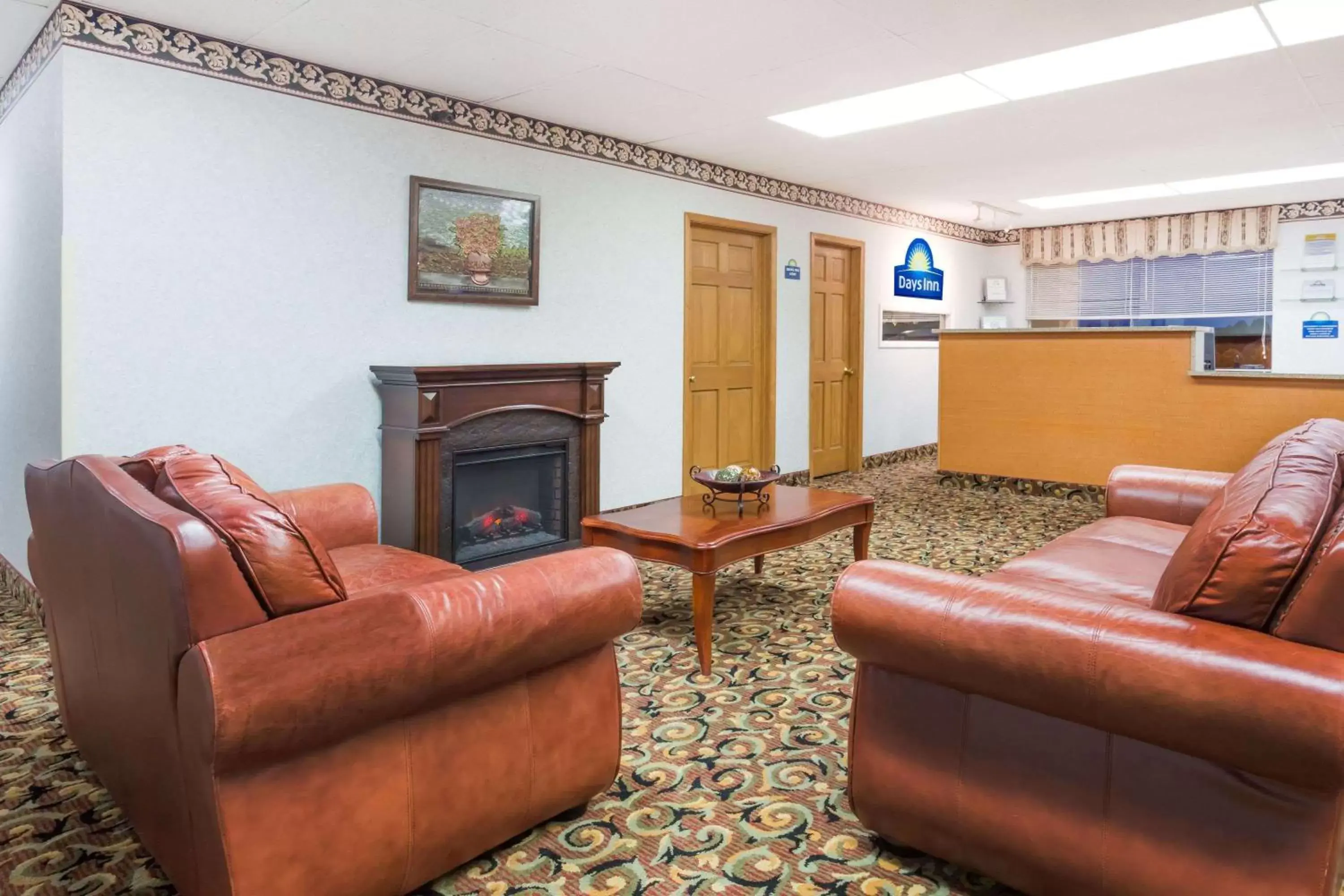 Lobby or reception, Seating Area in Days Inn by Wyndham Staunton